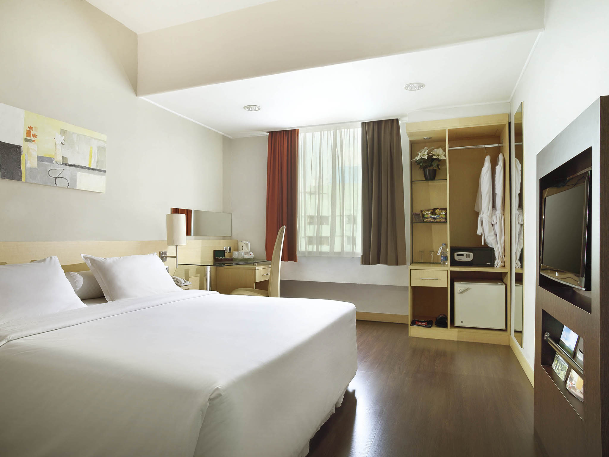 jakarta ibis hotel