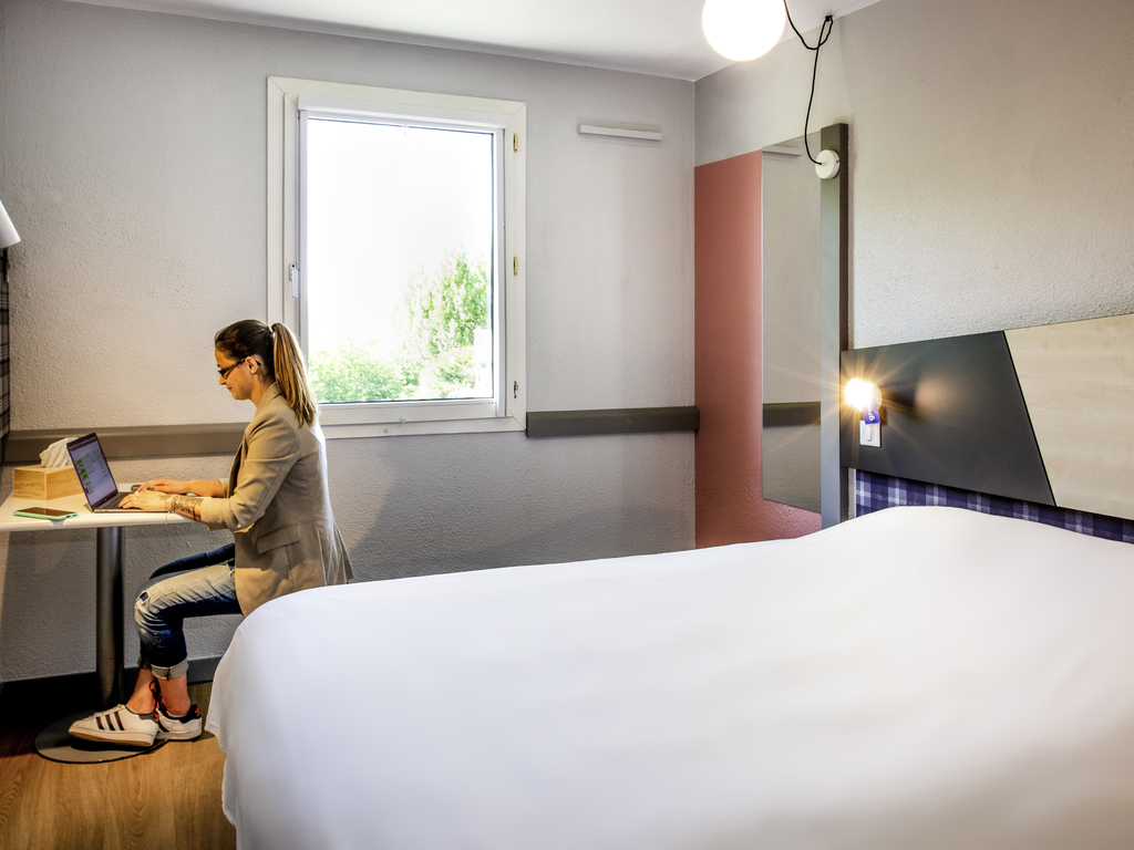 hotel ibis vers annecy