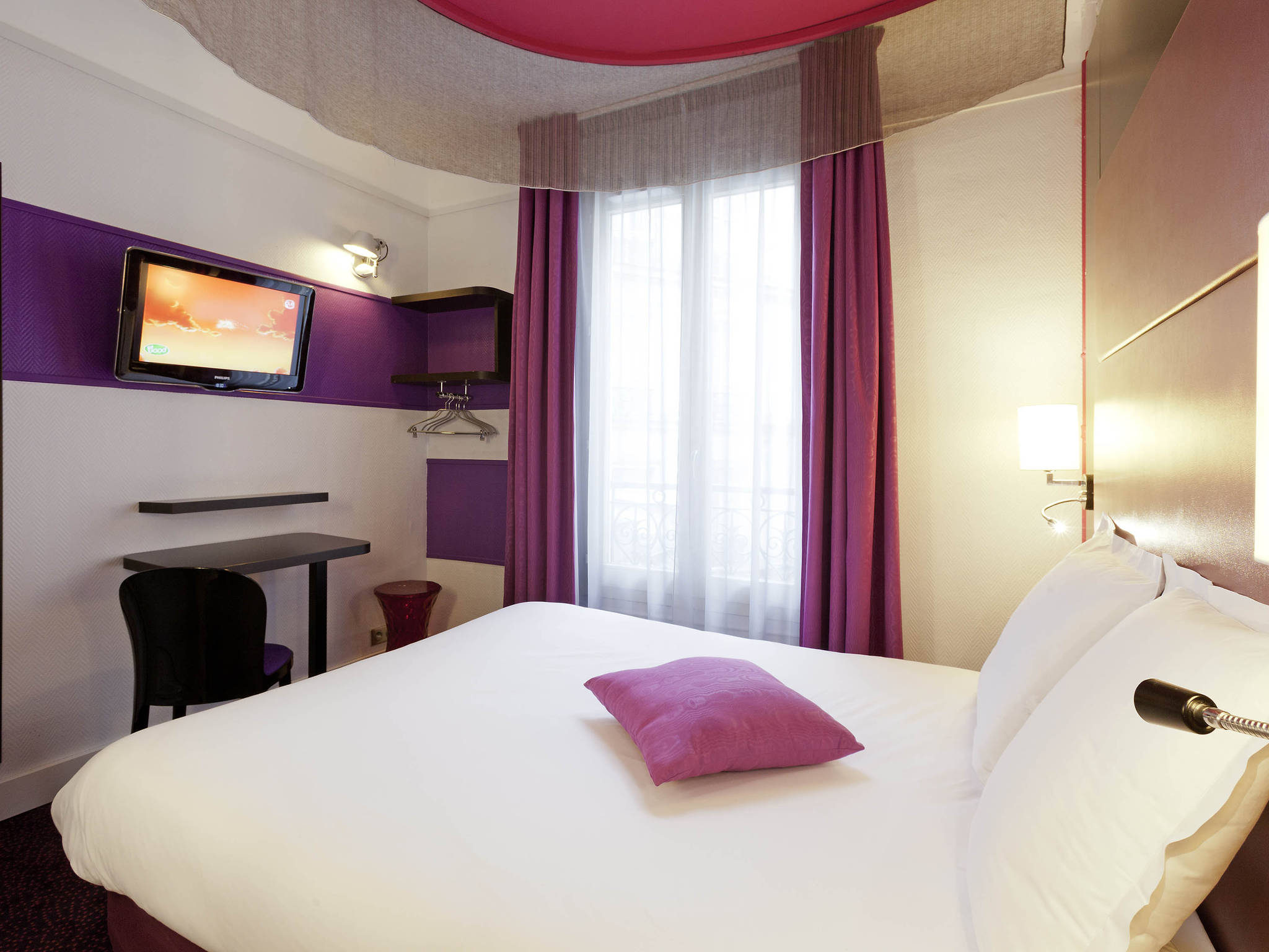 hotel ibis style paris pigalle montmartre