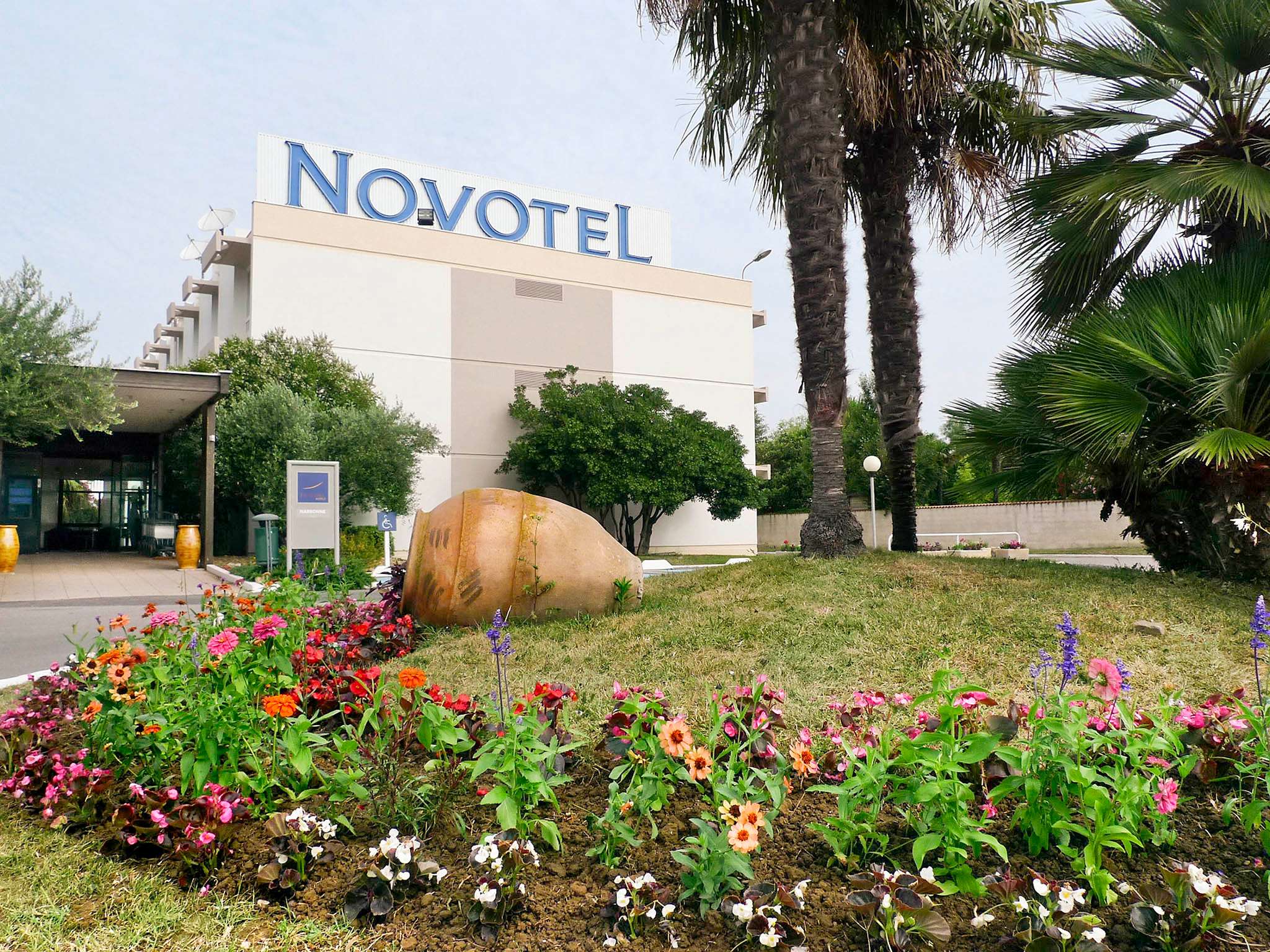 Foto - Novotel Narbonne Sud A9/A61