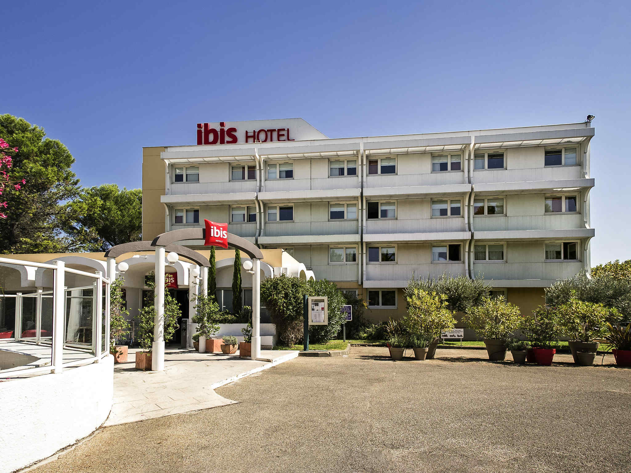 Foto - ibis Nîmes Ouest - A9