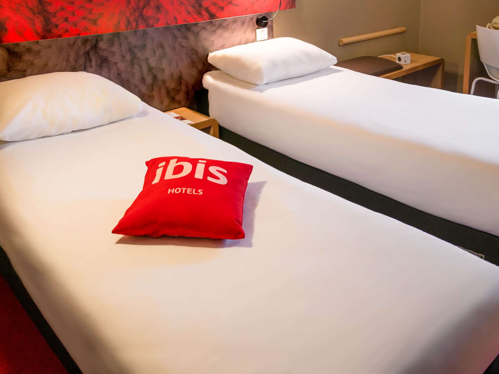 ibis saint omer