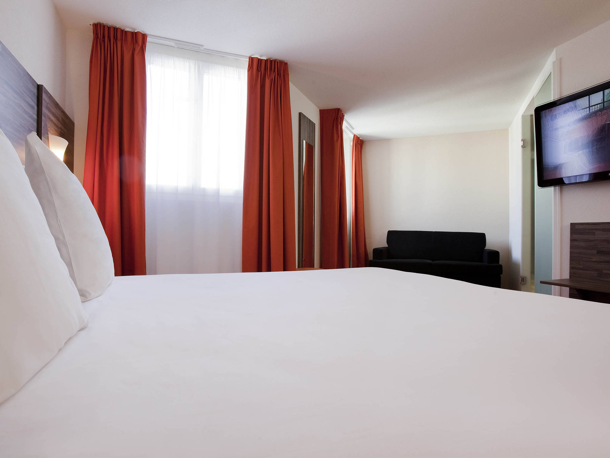 Photo - ibis Styles Rennes Centre Gare Nord