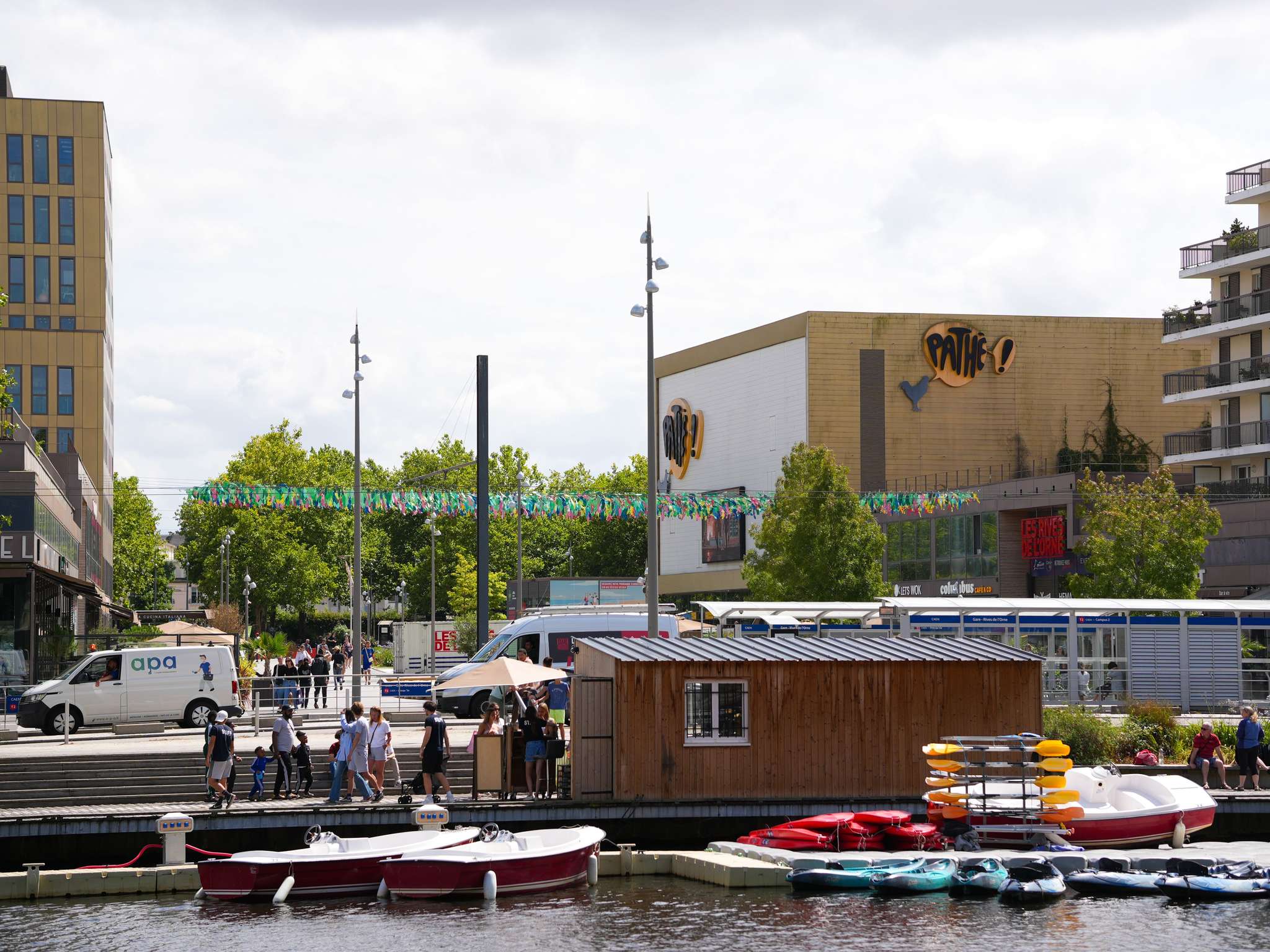 Photo - ibis Styles Caen Centre Historique