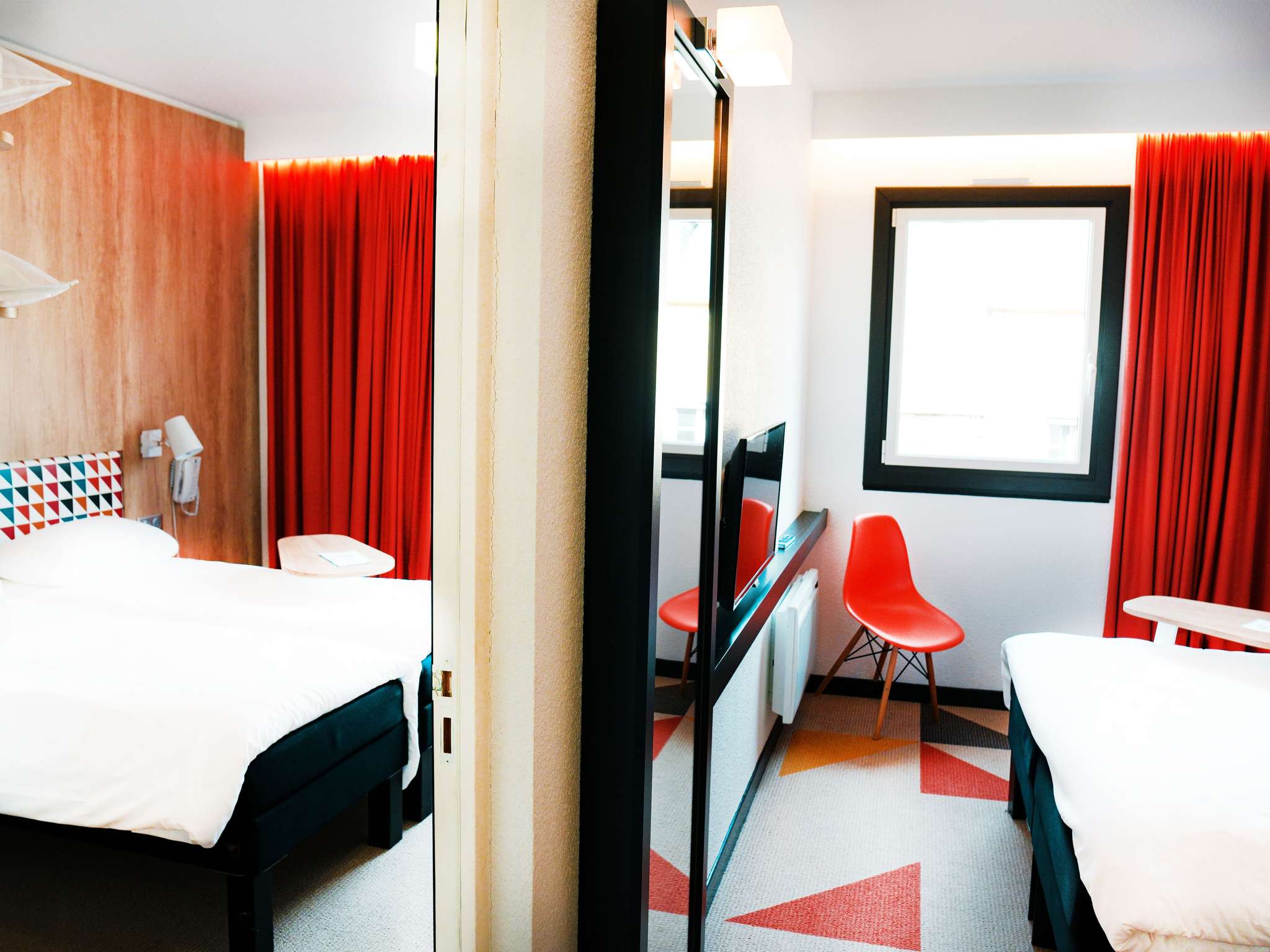 Photo - ibis Styles Caen Centre Historique