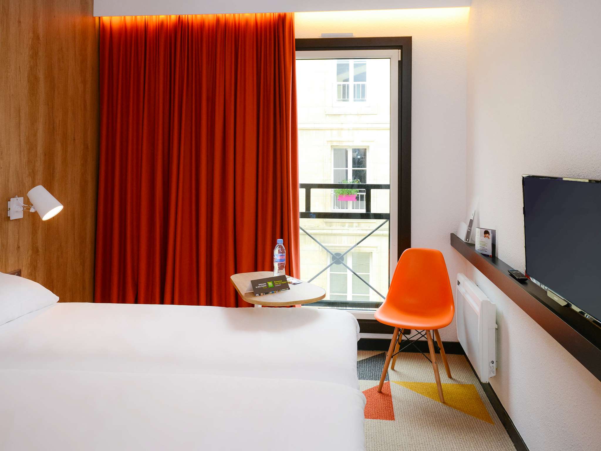 Photo - ibis Styles Caen Centre Historique