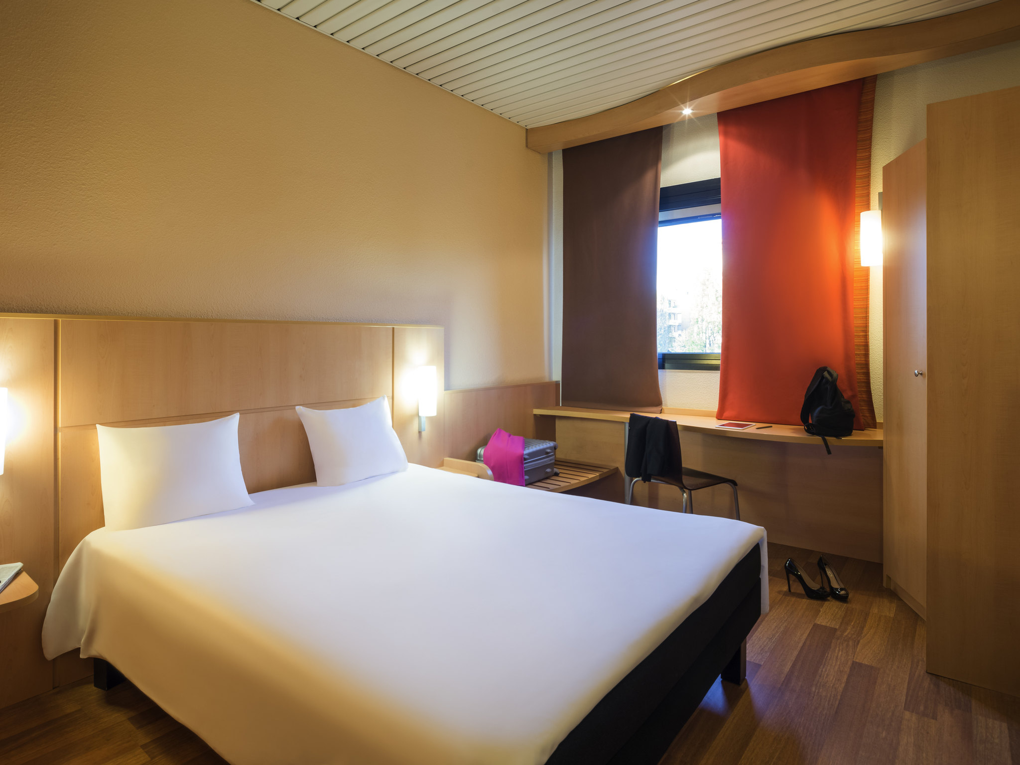 Ibis Milano Cà Granda | Cheap hotel in Milan - ALL - ALL