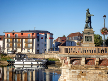 Hotel Appoigny Hotel Mercure Auxerre AccorHotels