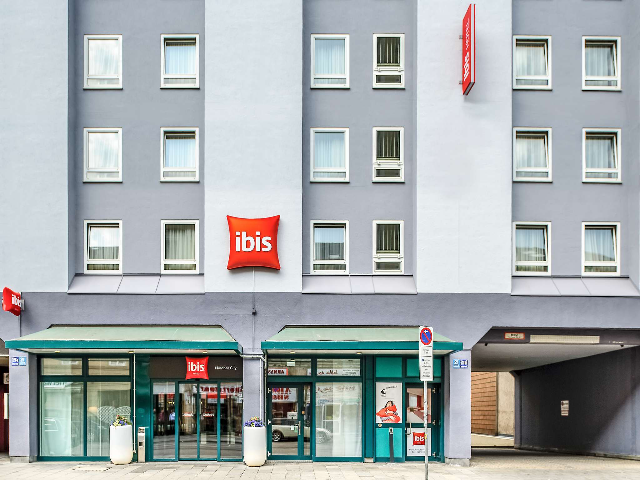 Photo - ibis Hotel München City