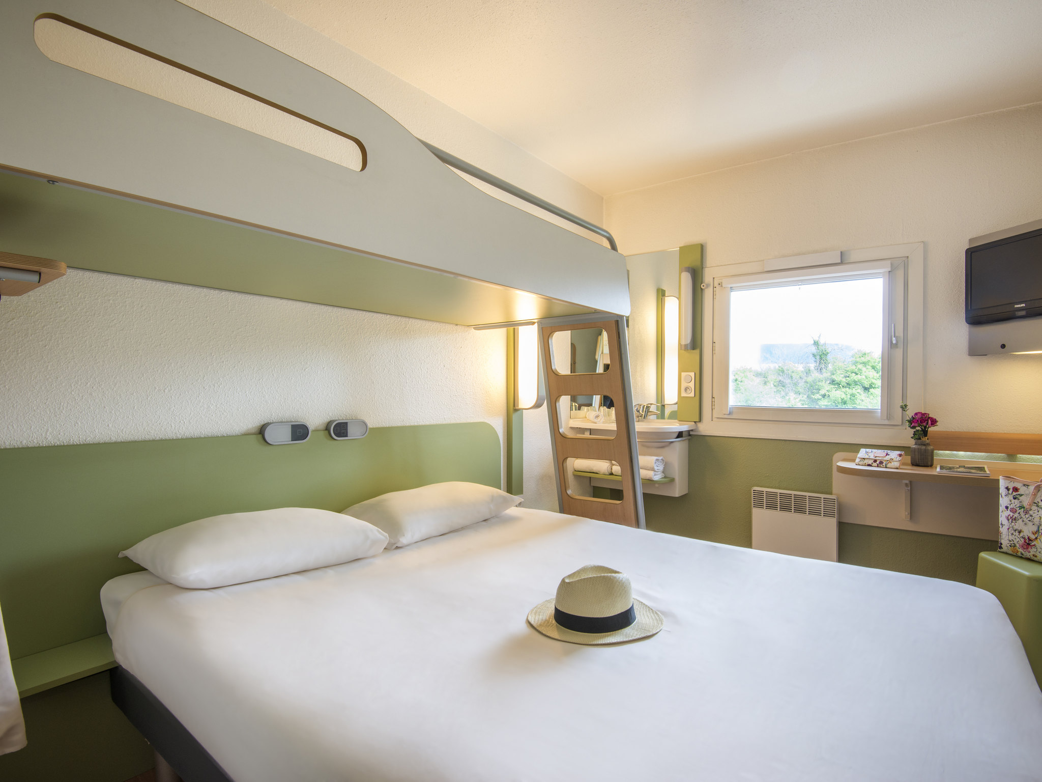 Photo - IBIS Budget Aix en Provence Est Le Canet