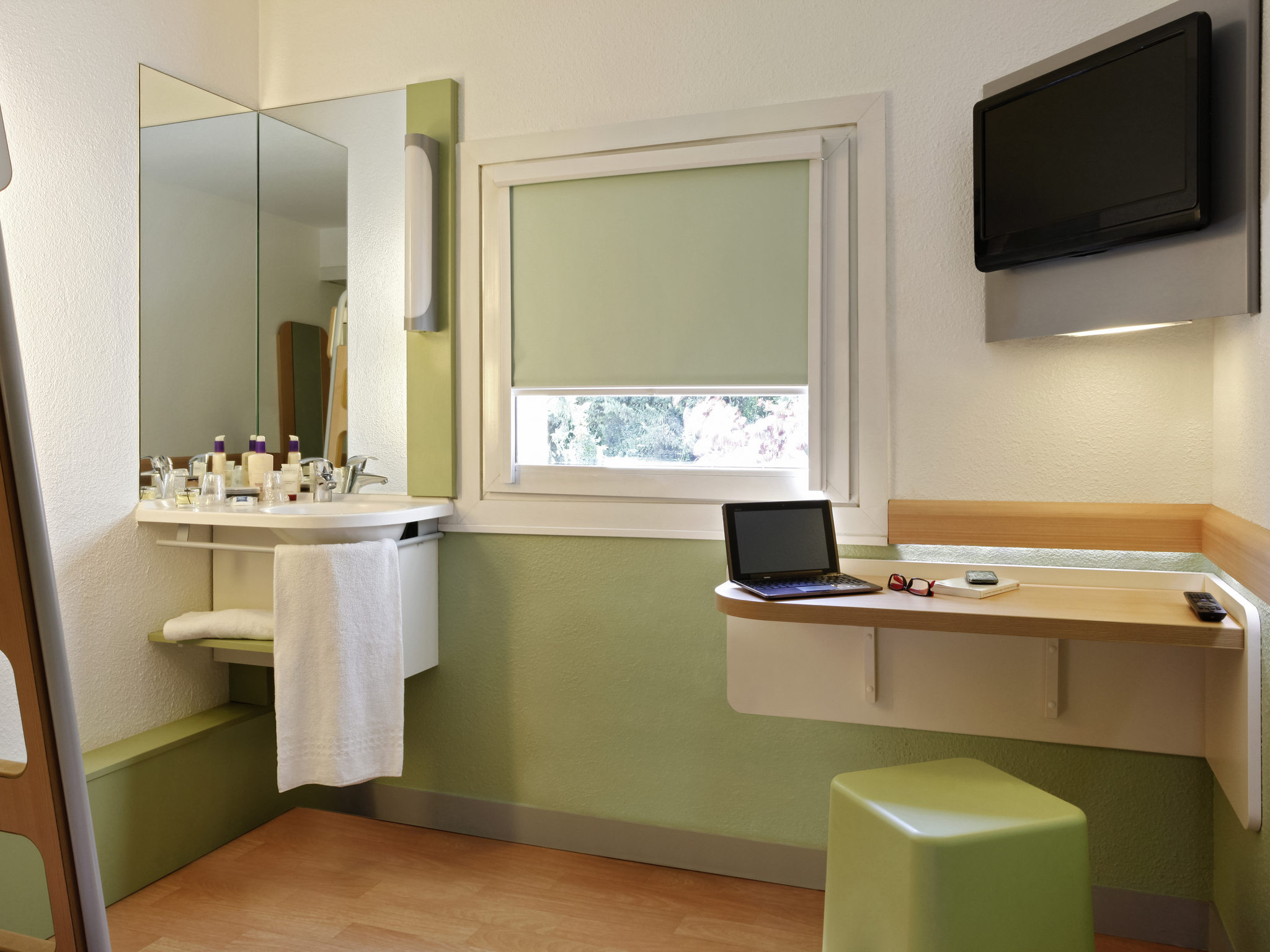 Photo - IBIS Budget Aix en Provence Est Le Canet