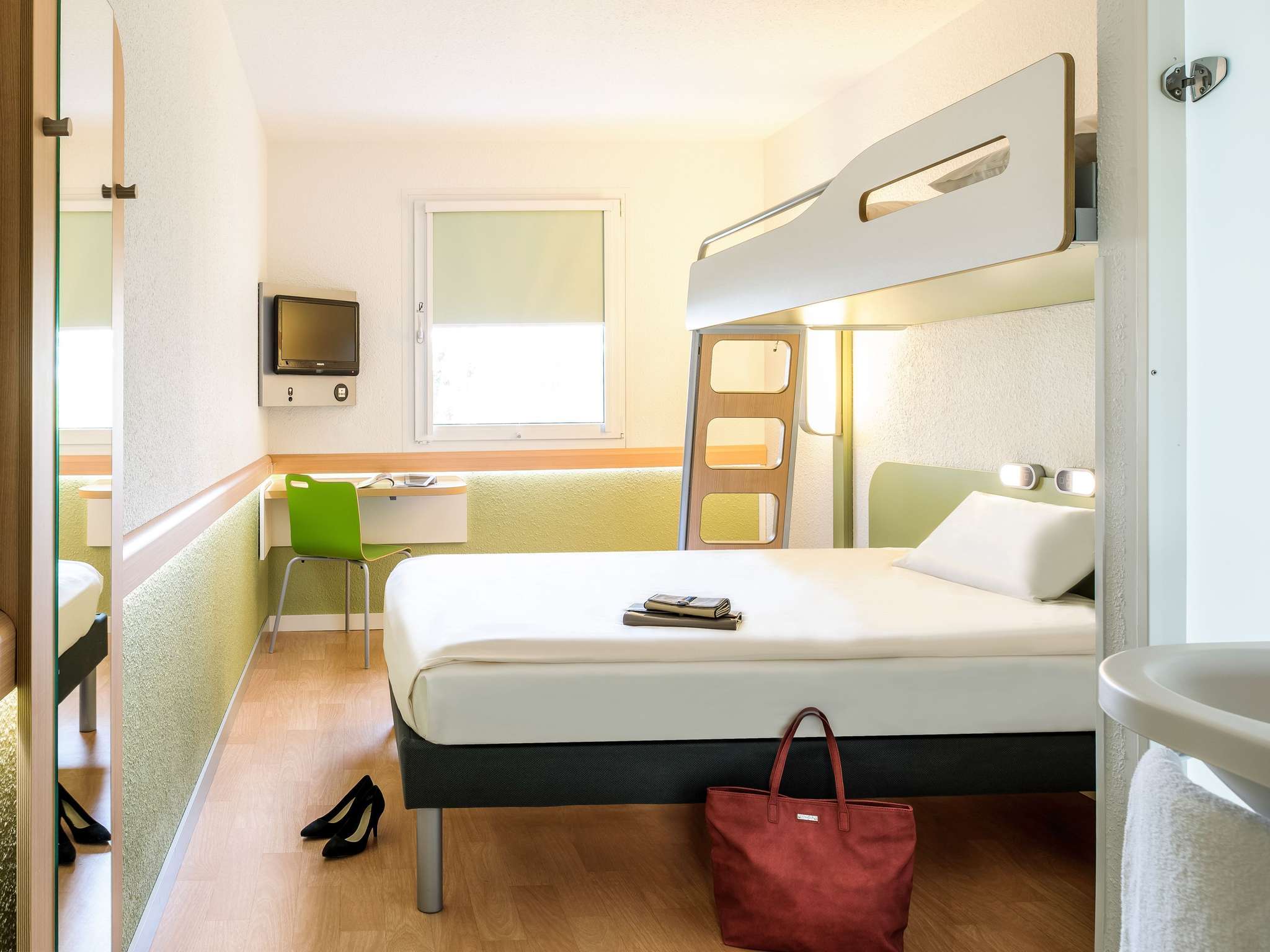 Foto - ibis budget Koeln Leverkusen City