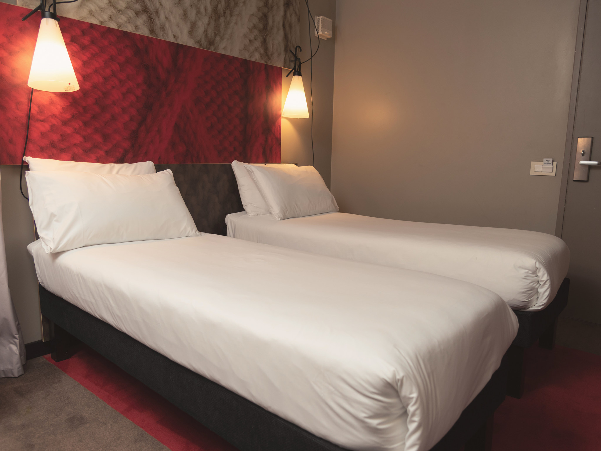 Photo - ibis Glasgow City Centre – Sauchiehall St