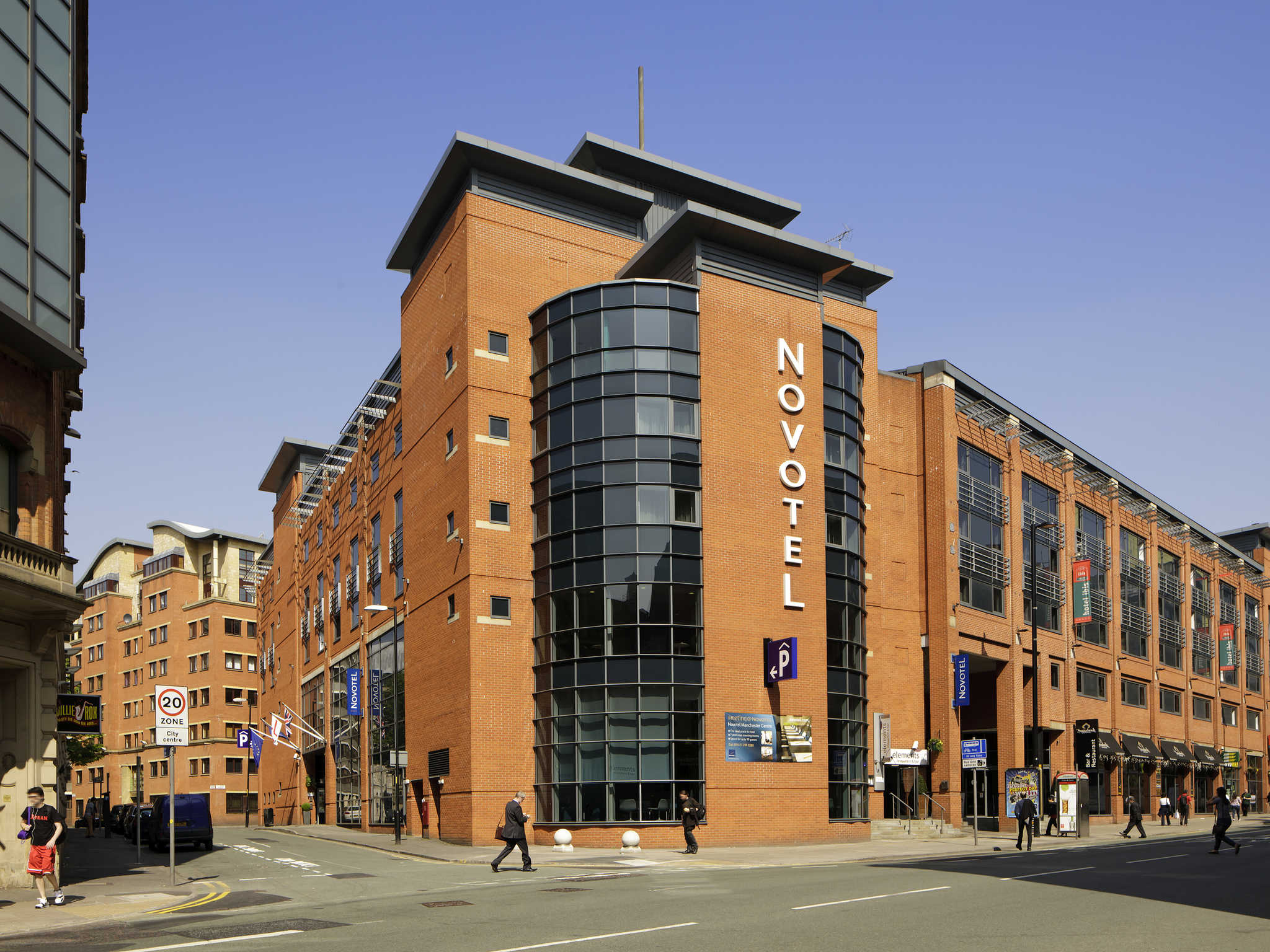 Photo - Novotel Manchester Centre