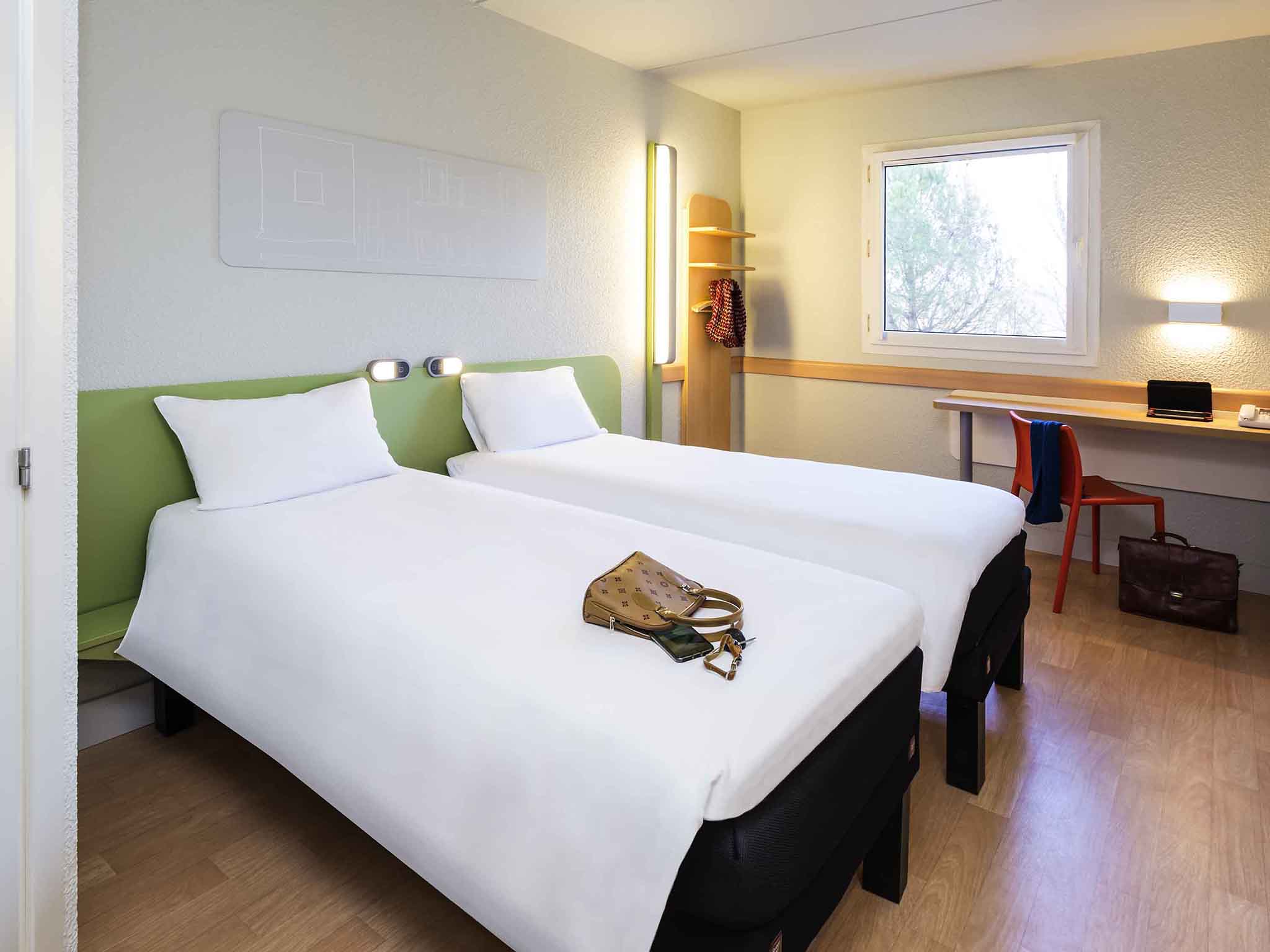 Hotel In ALCORCN Book With Ibis 15km From Puerta Del Sol