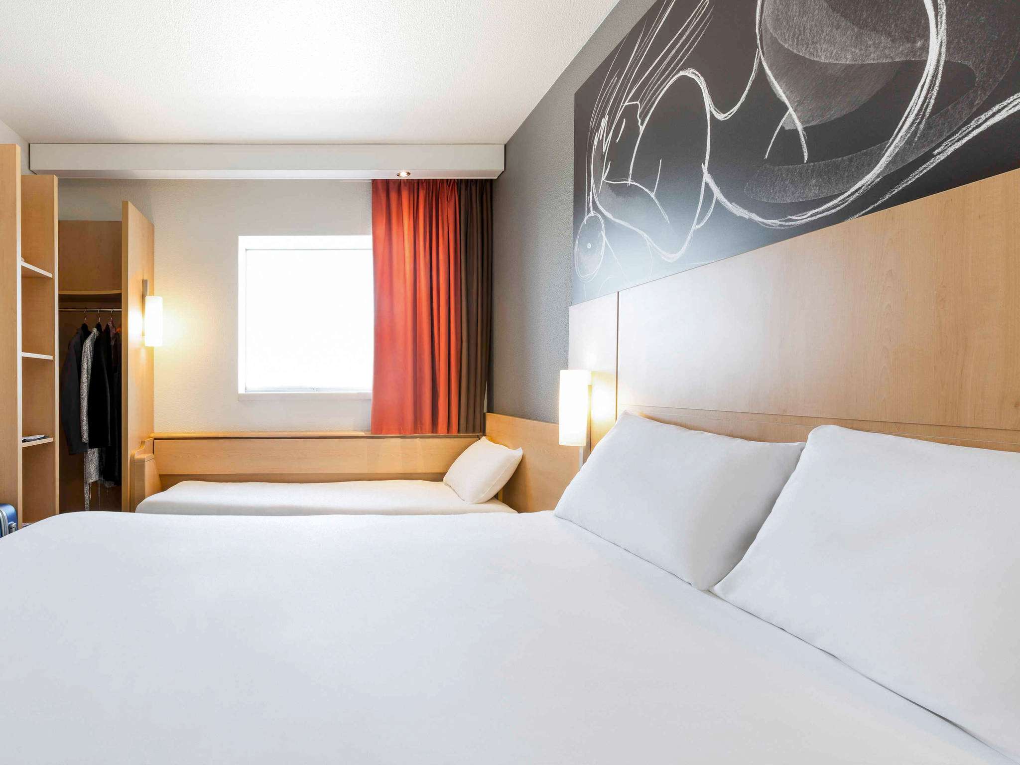 Photo - Hotel ibis Rennes Centre Gare Sud