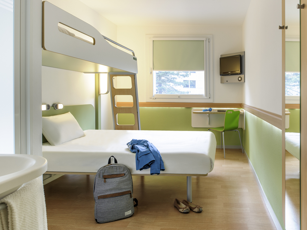 Hotel In Coquelles Ibis Budget Calais Tunnel Sous La - 