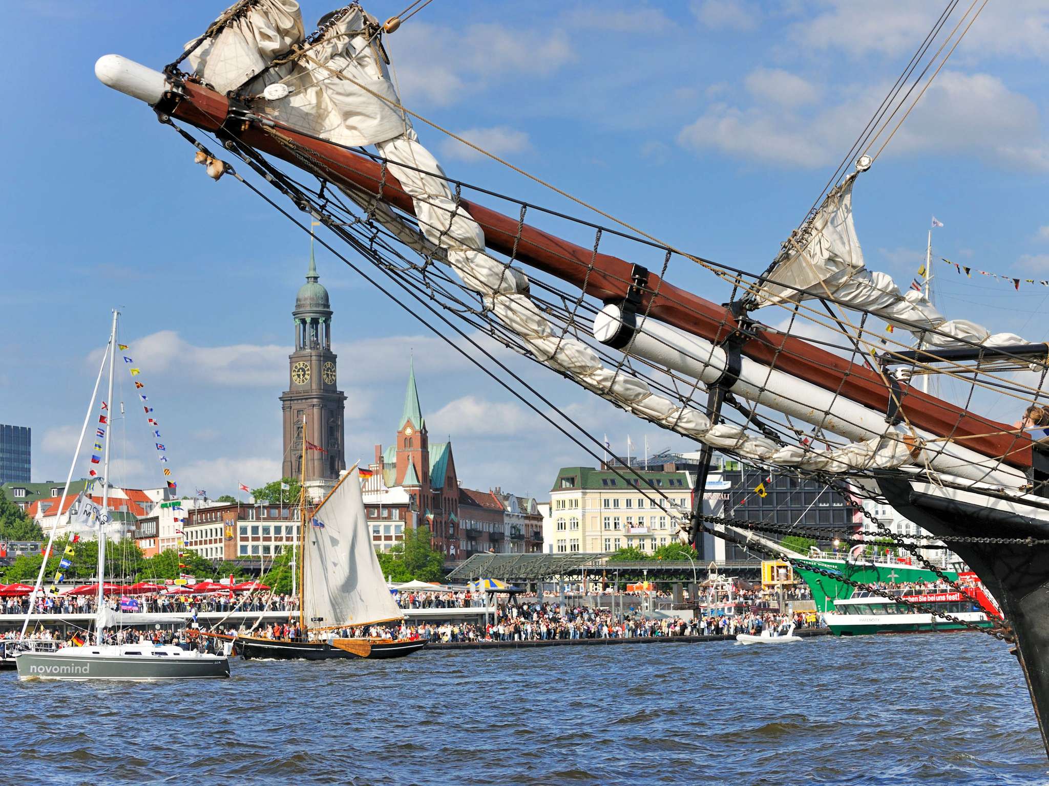 Photo - Novotel Hamburg City Alster