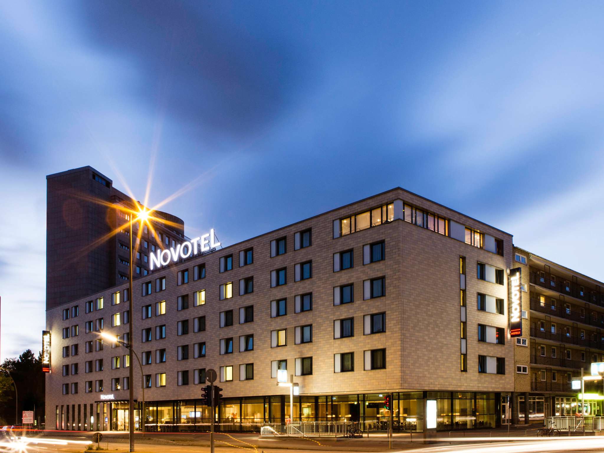 Photo - Novotel Hamburg City Alster