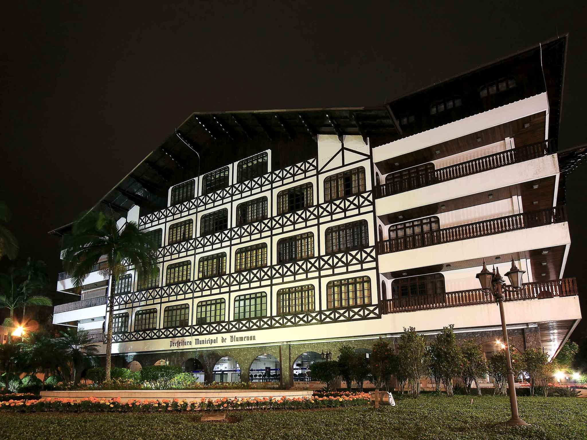 Foto - ibis Blumenau