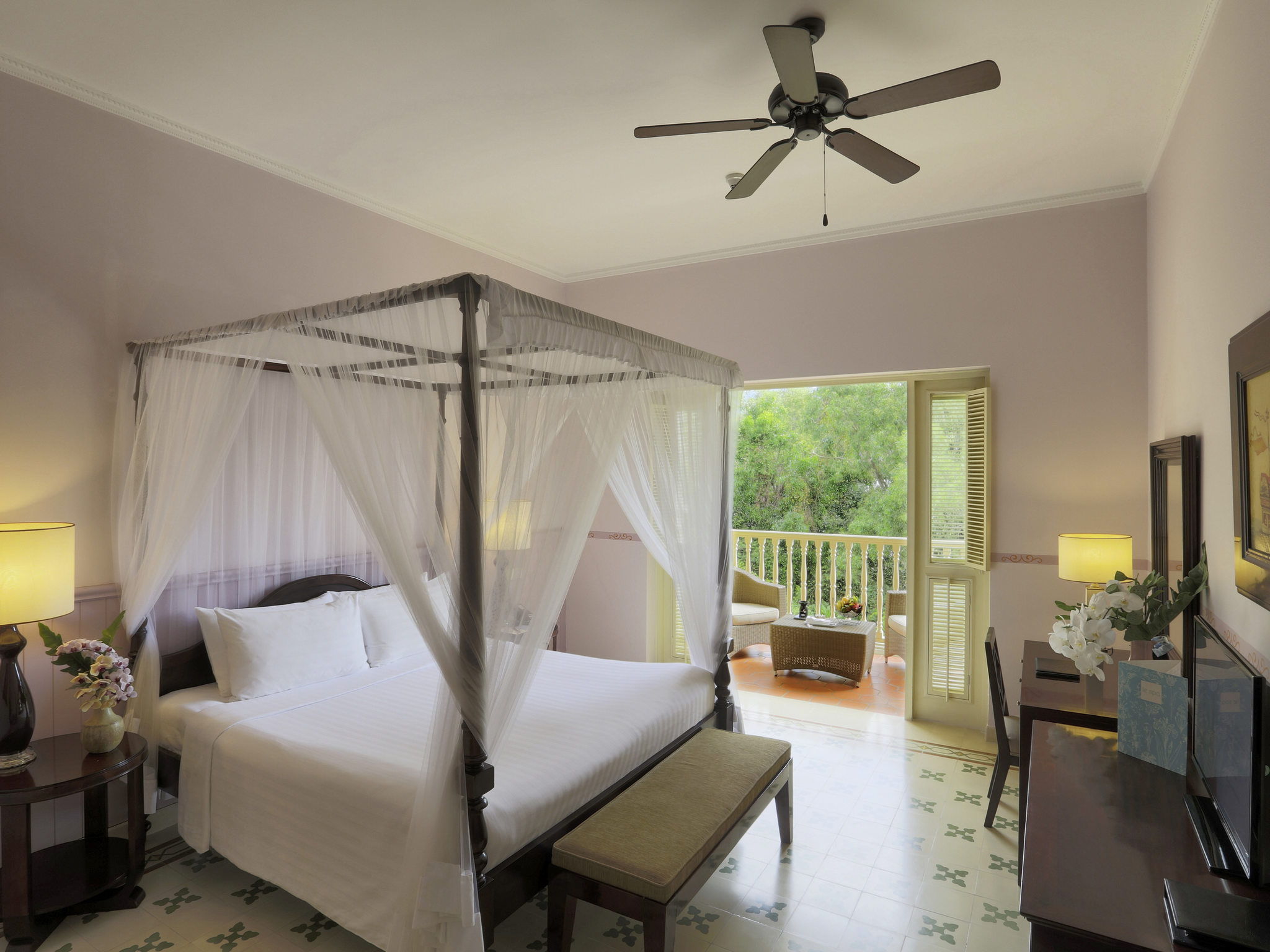 Elwood premier resort phu quoc