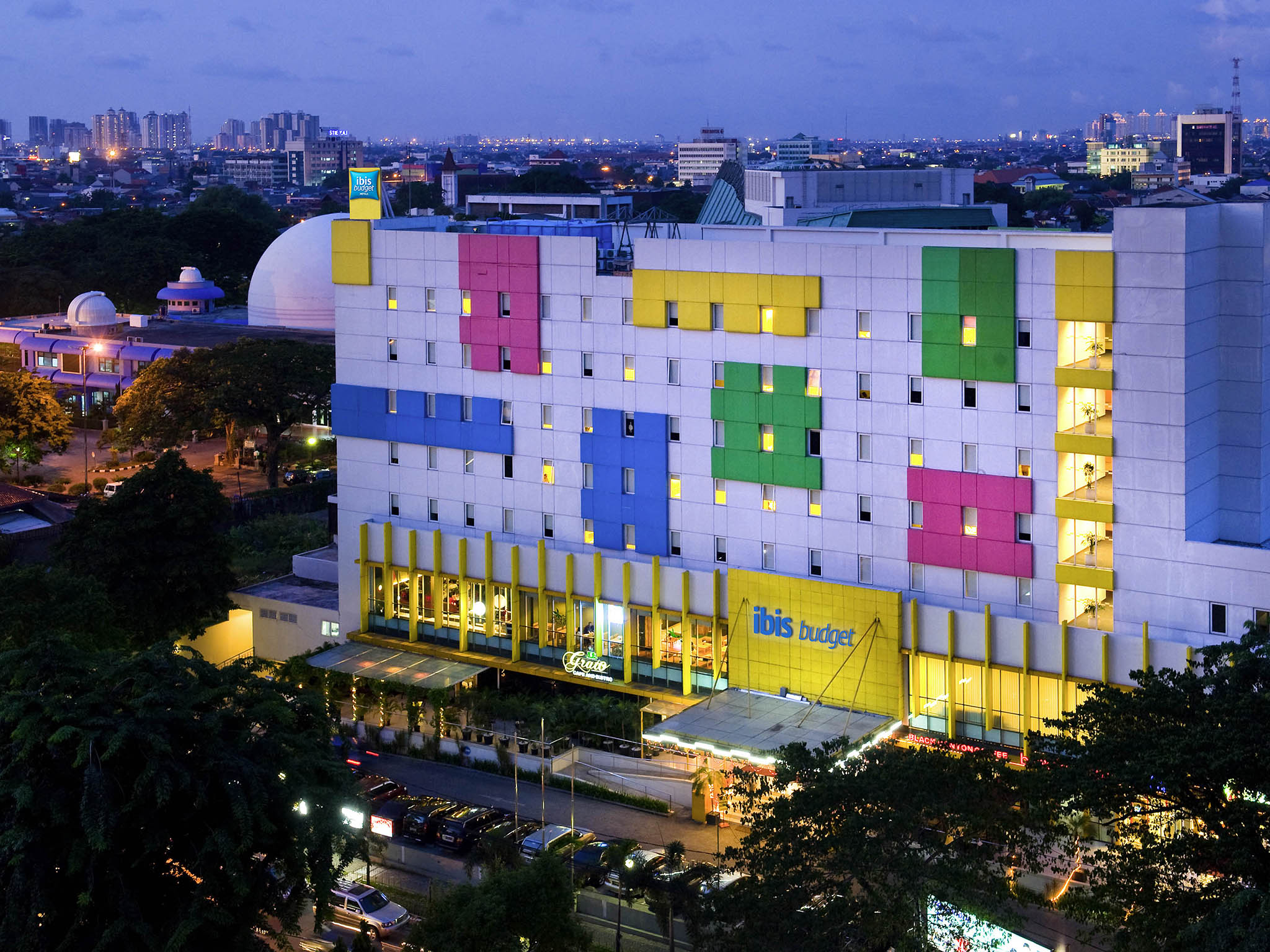  ibis  budget Jakarta Cikini Hotel  budget di Jakarta Pusat