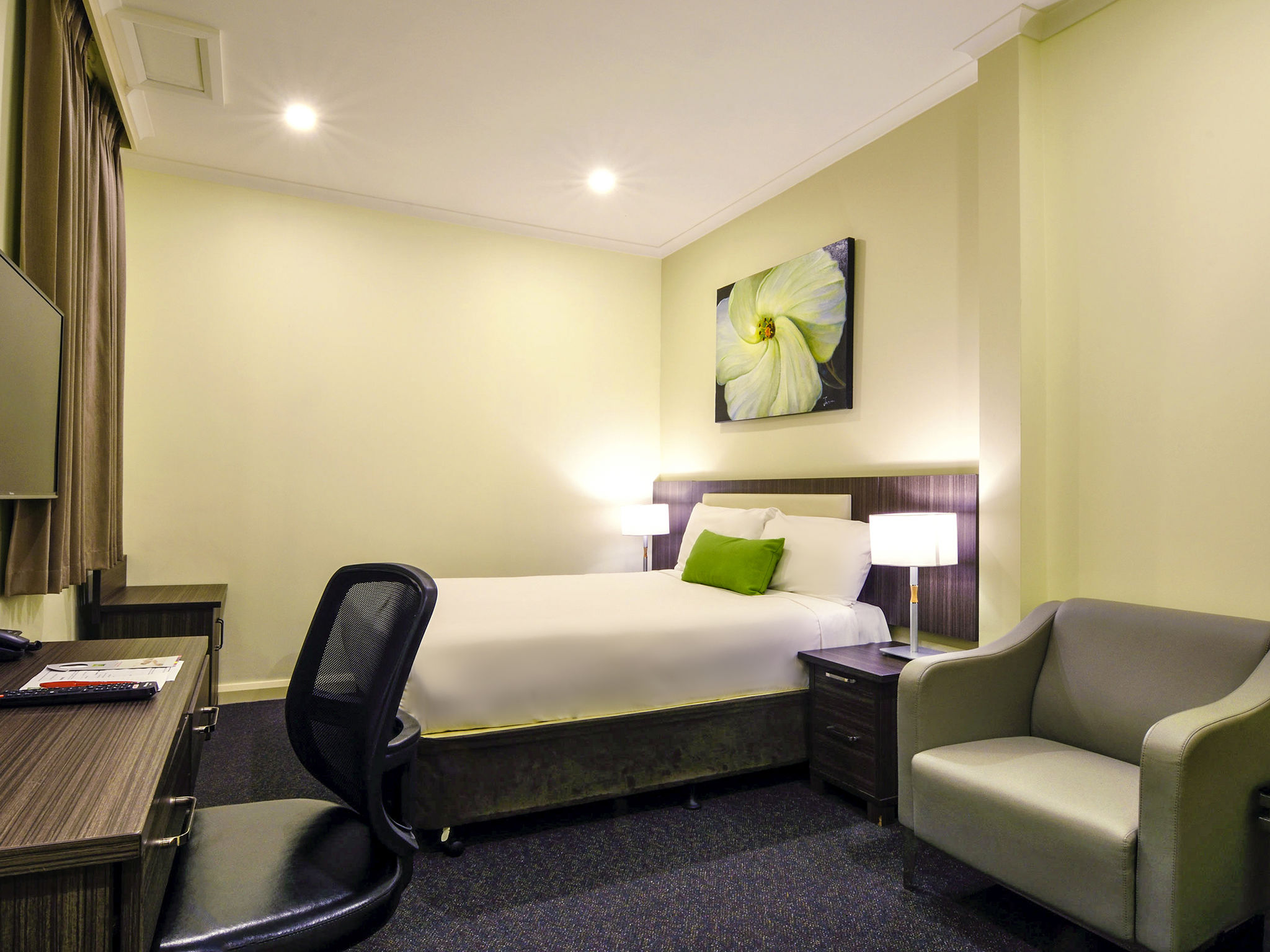 Photo - ibis Styles Kingsgate Hotel