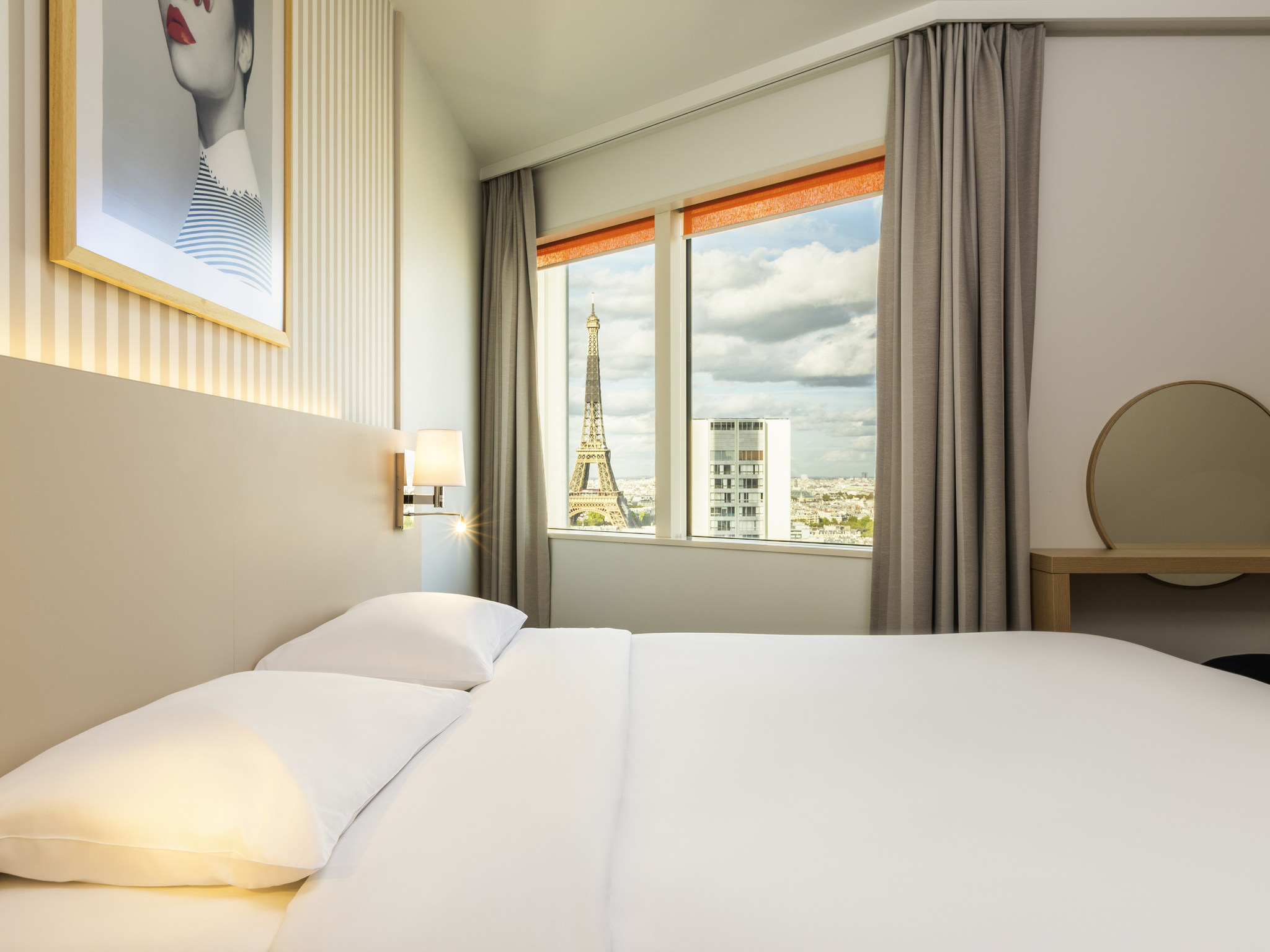 Aparthotel adagio paris. Aparthotel Adagio Paris Centre Tour Eiffel. Stay City Apart Hotel Paris. Stay City Apart Hotel in Paris.