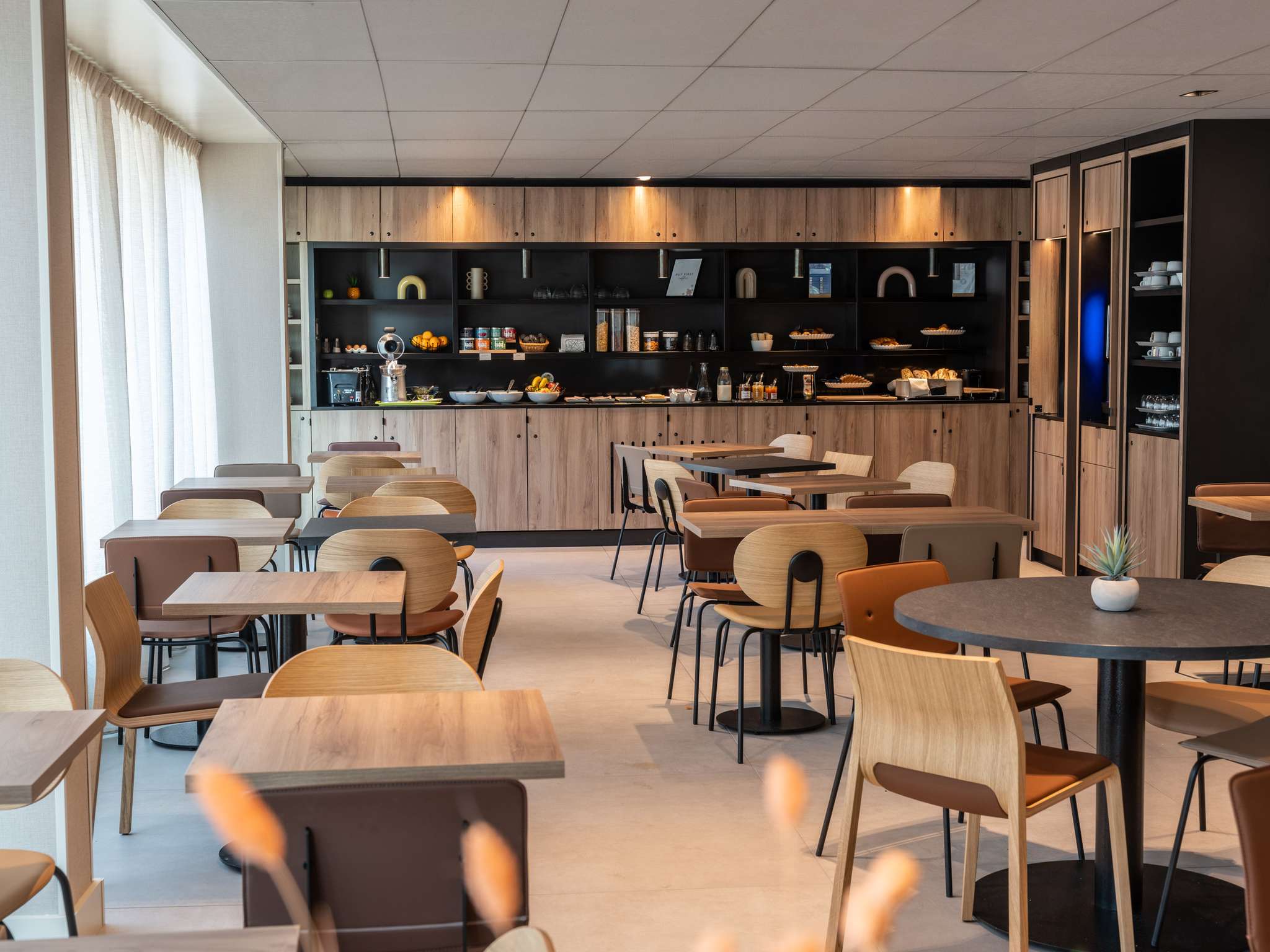 Photo - ibis Styles Angers Centre Gare