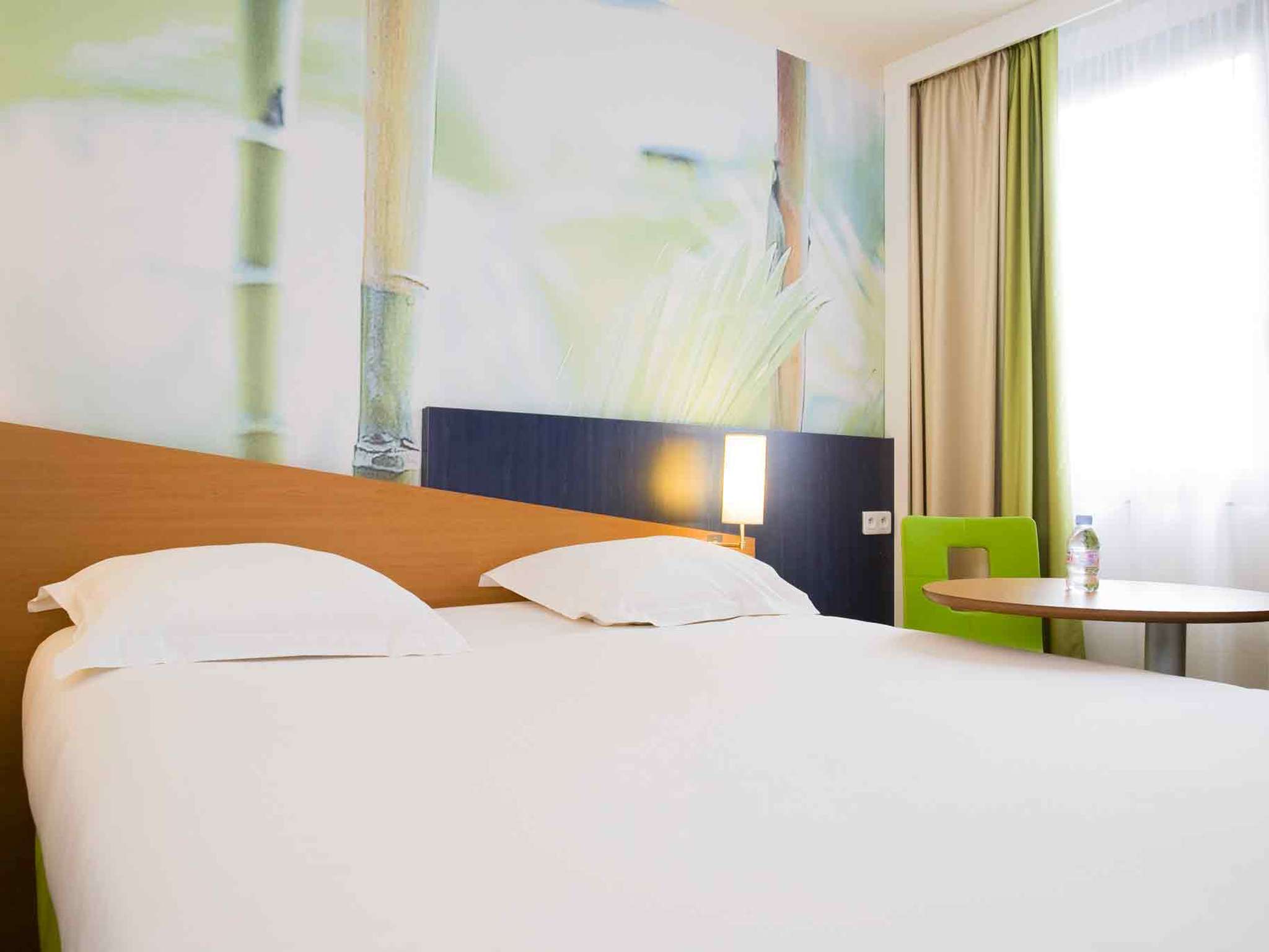 Photo - ibis Styles Angers Centre Gare