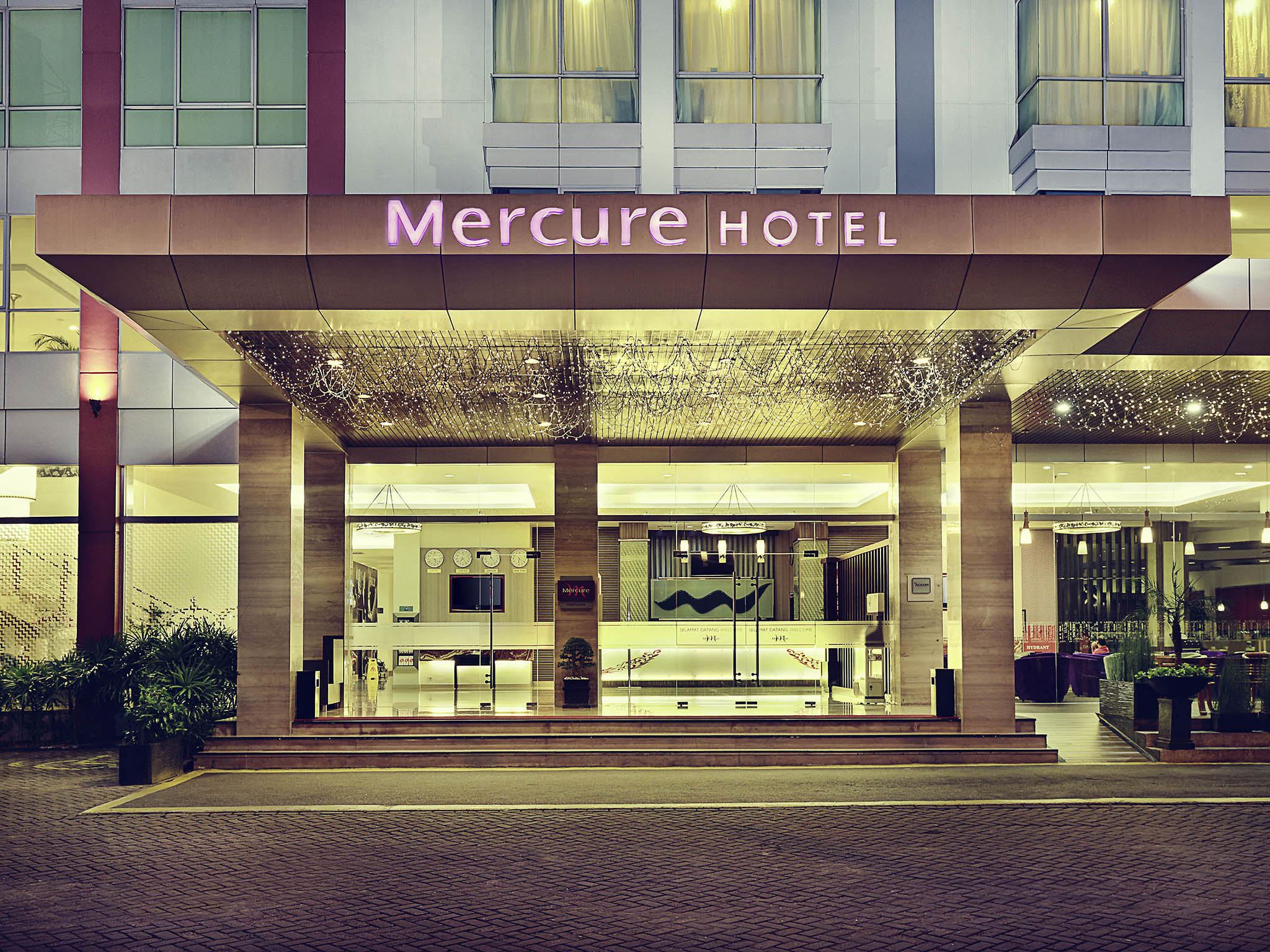 Mercure Hotel Pontianak - Homecare24