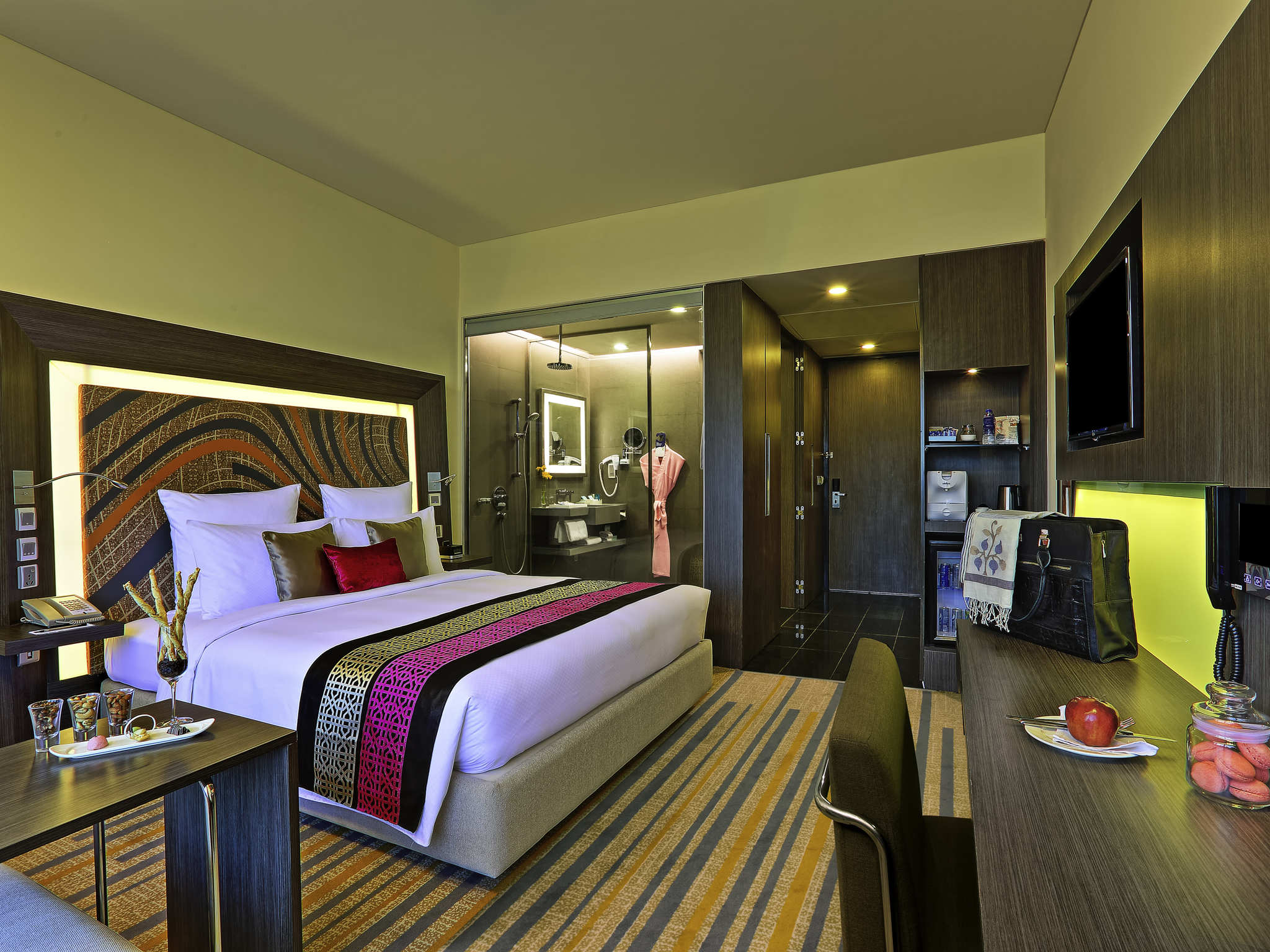 Photo - Novotel Kolkata Hotel and Residences