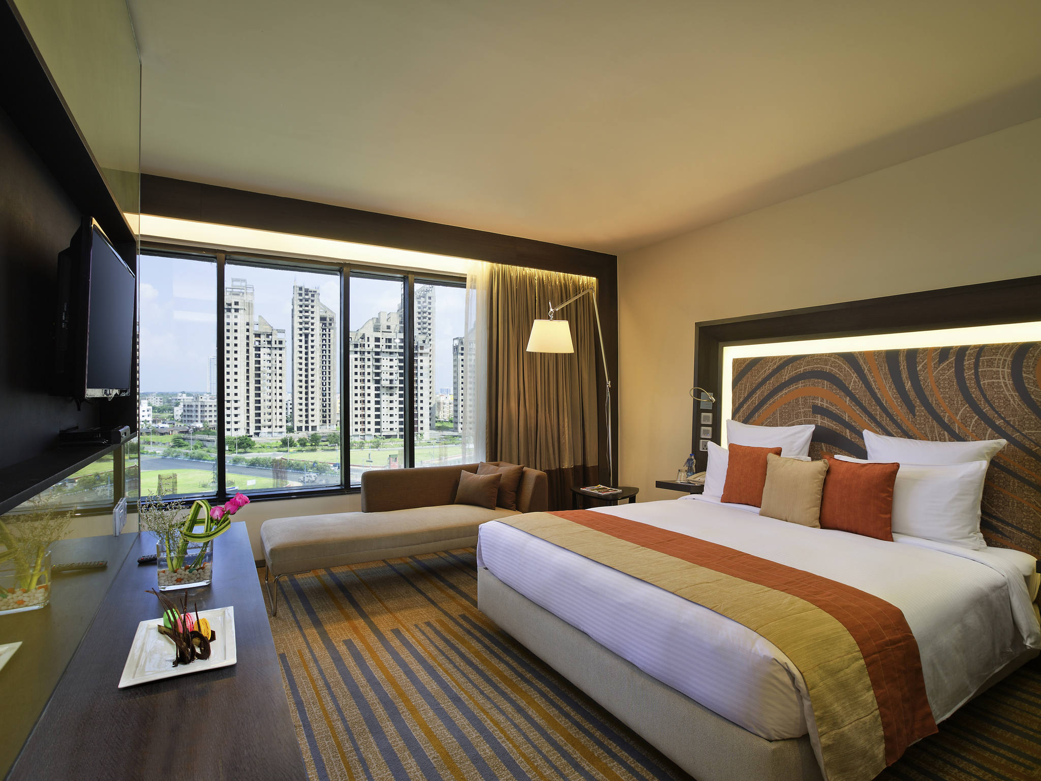 Photo - Novotel Kolkata Hotel and Residences