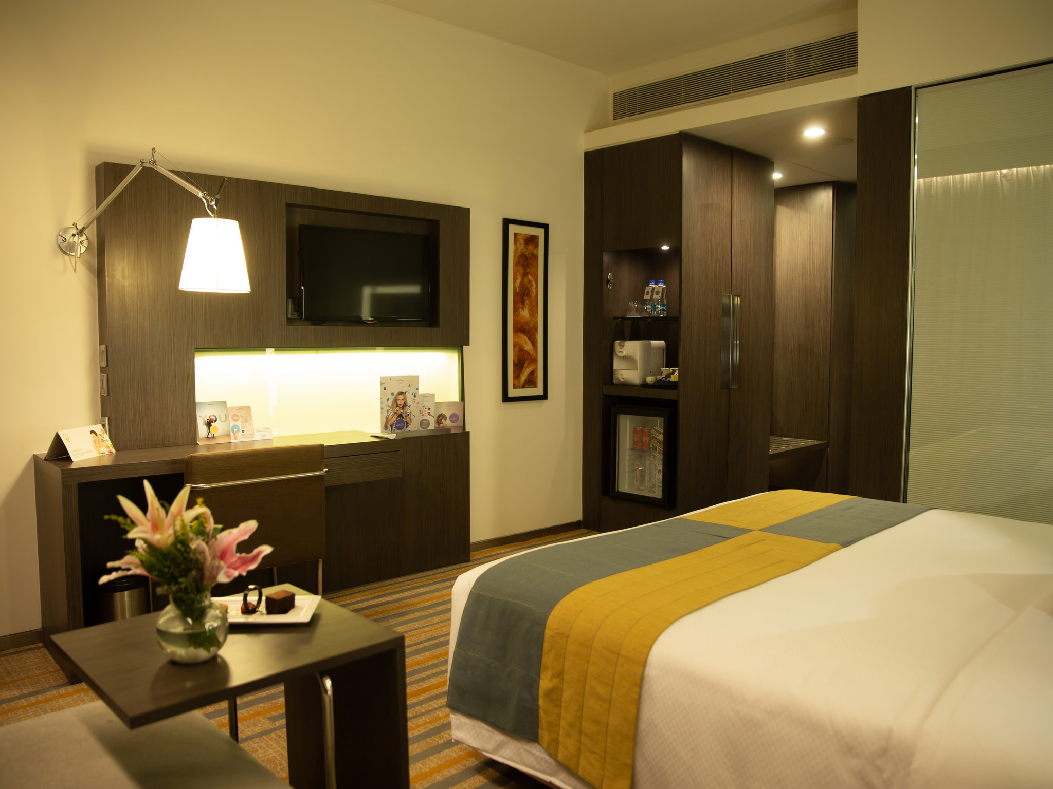 Photo - Novotel Kolkata Hotel and Residences