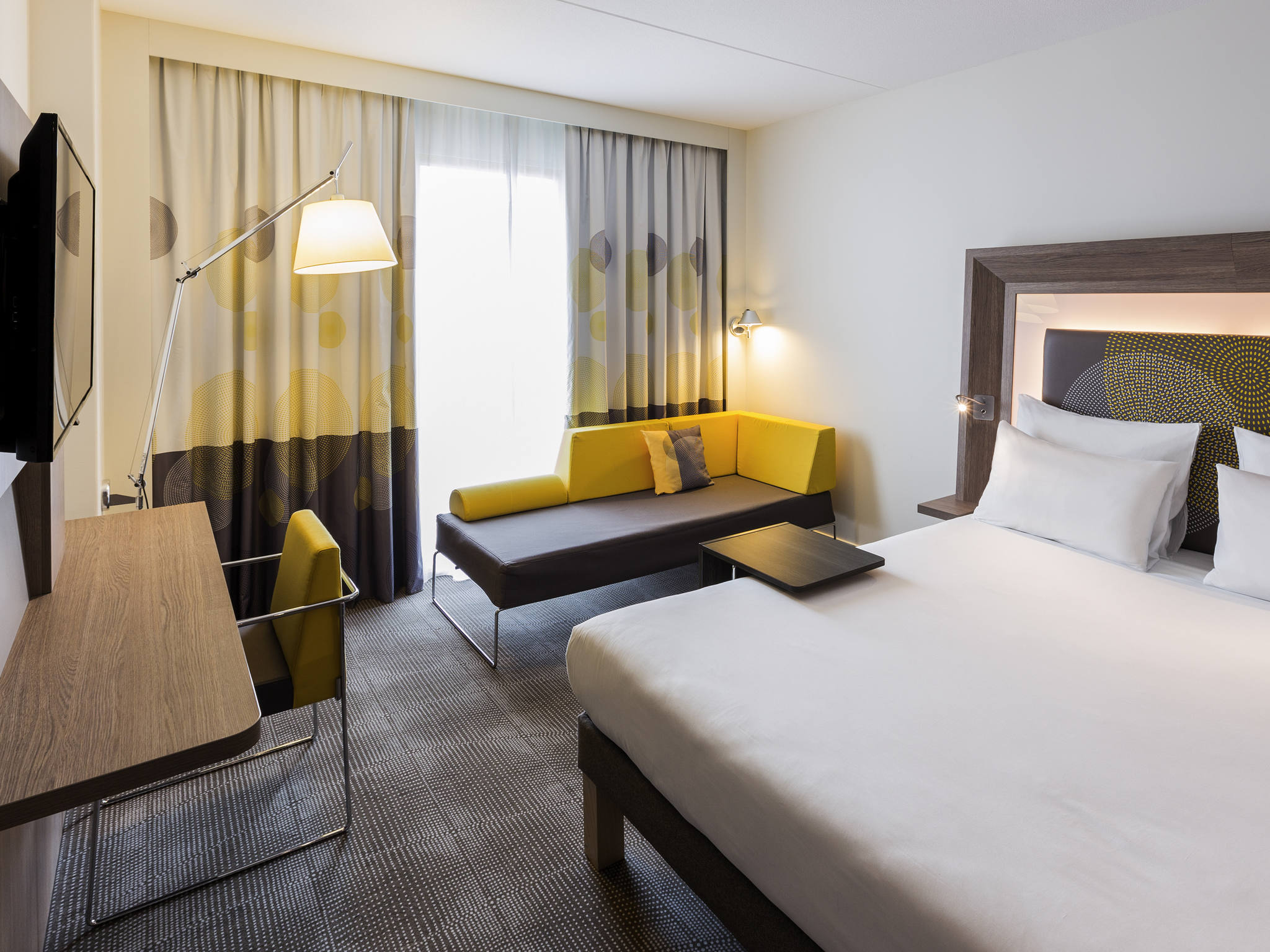 Family Hotel Amsterdam Airport - Novotel - Near Schiphol - ALL