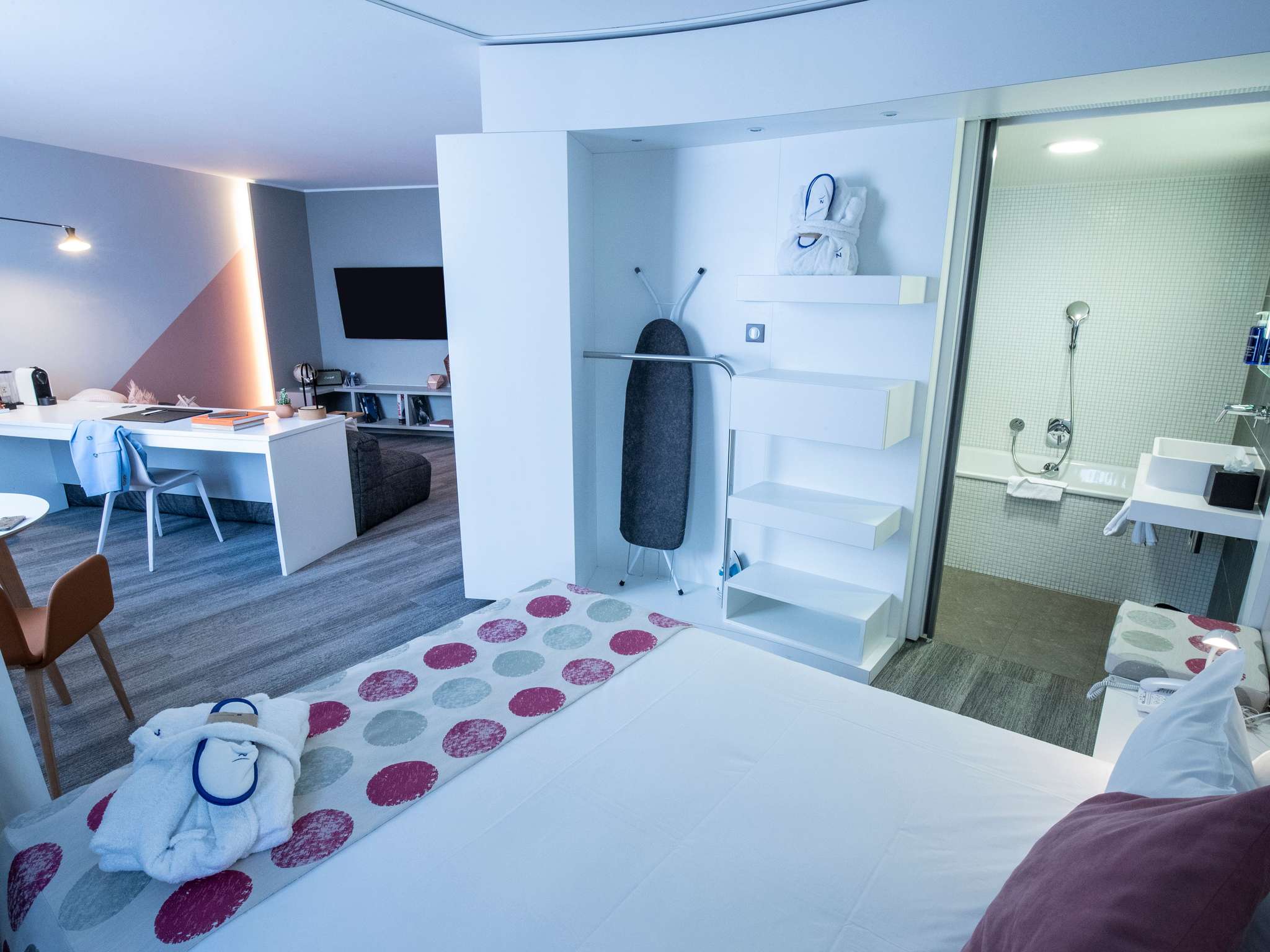 Photo - Novotel Suites Luxembourg