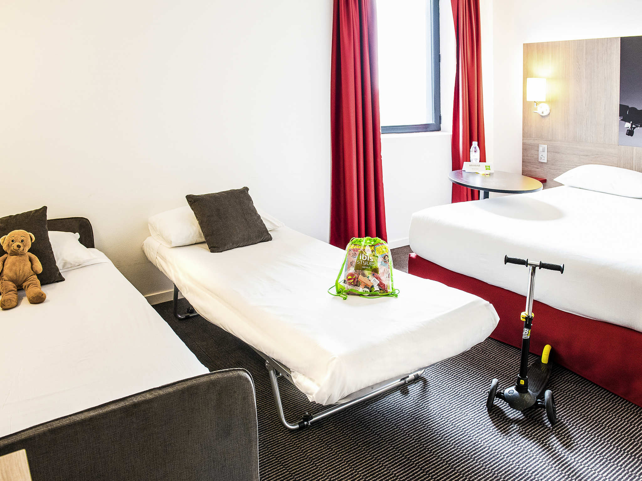 Photo - ibis Styles Toulouse Cite Espace