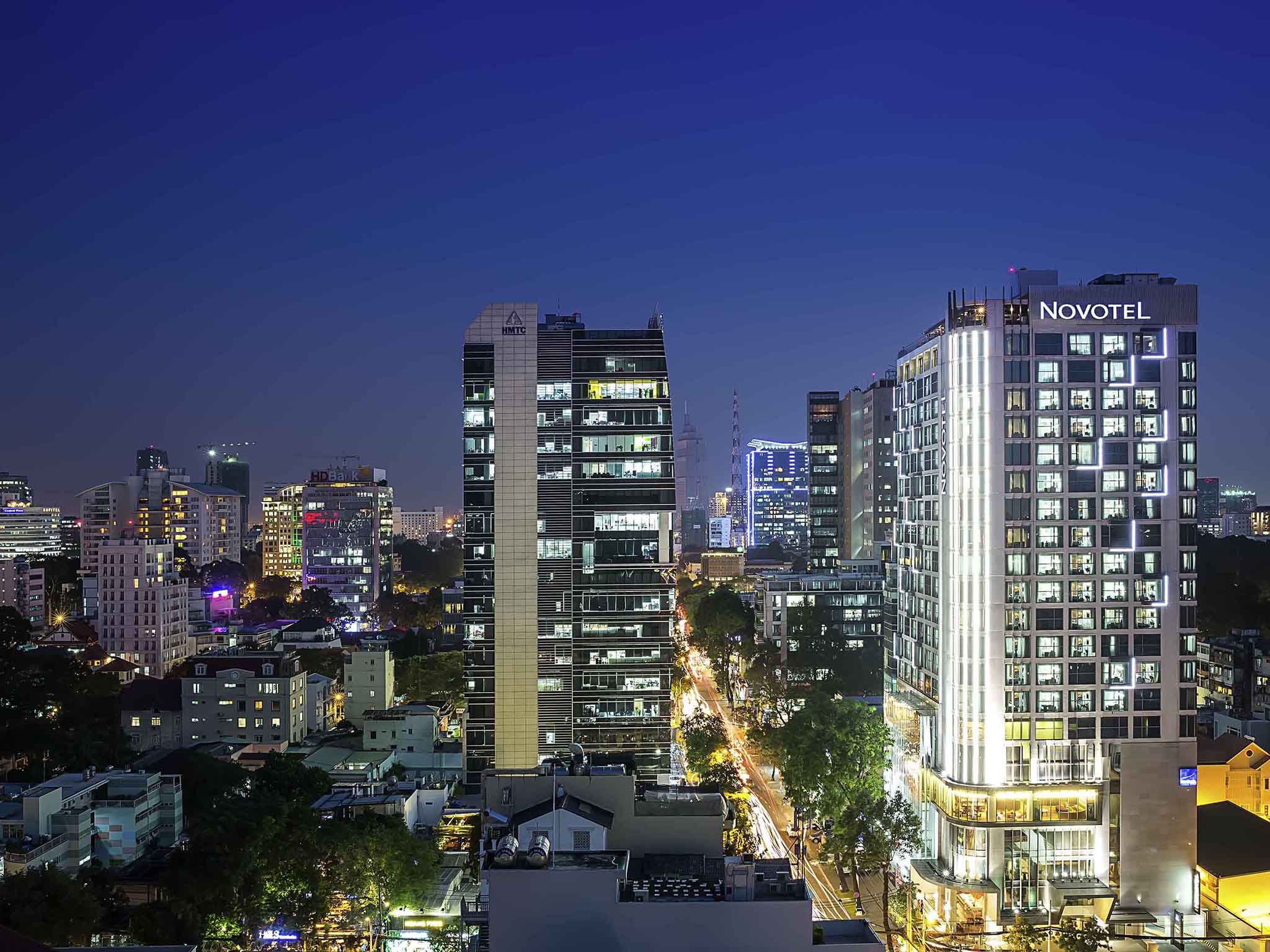 Hotel In Ho Chi Minh Novotel Saigon Centre Accorhotels - 