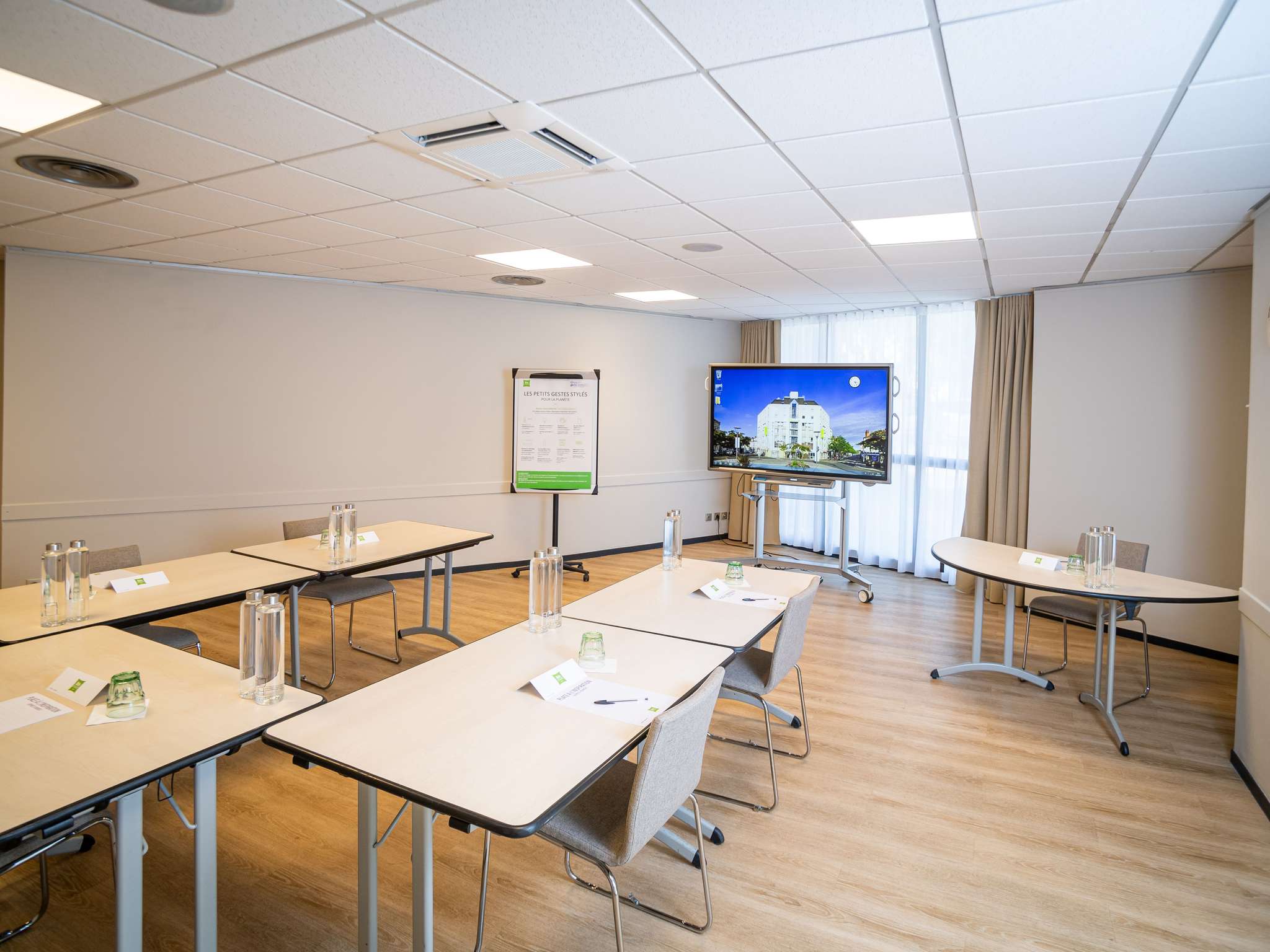 Photo - ibis Styles Tours Centre