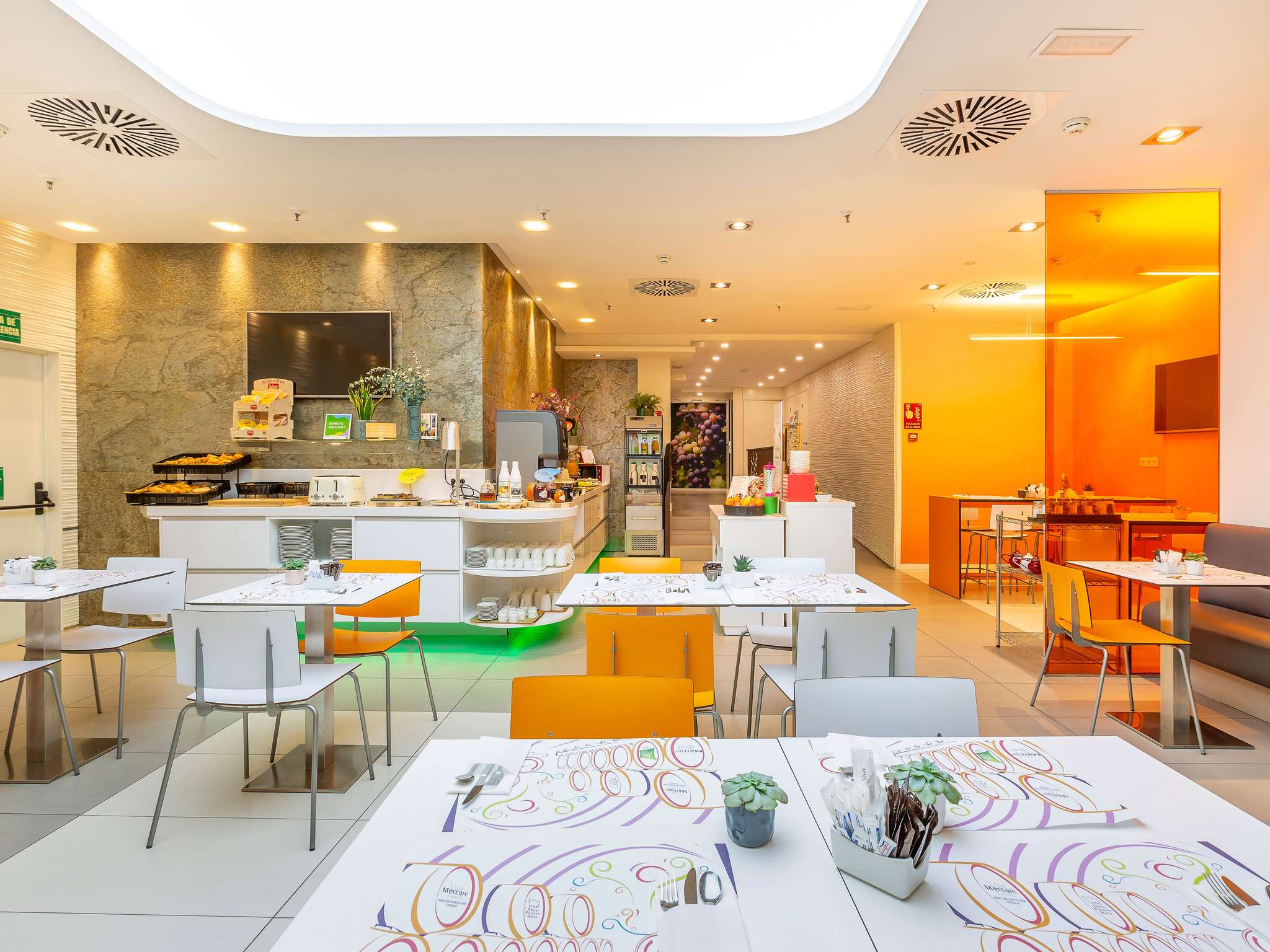 Photo - Ibis Styles Madrid Prado