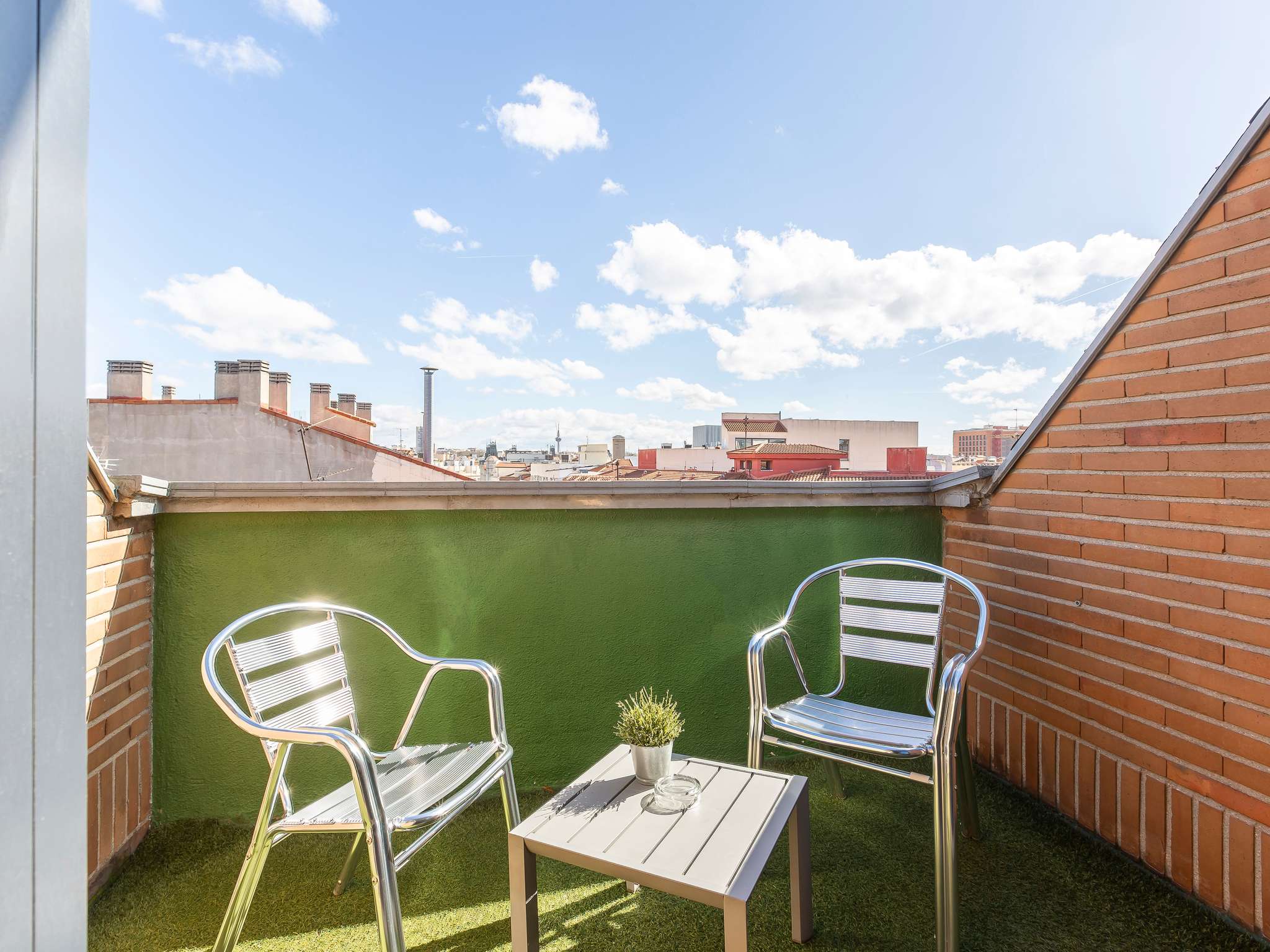 Photo - Ibis Styles Madrid Prado