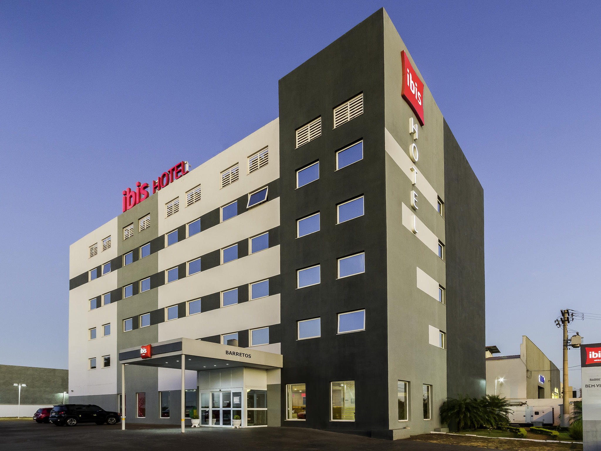 Отель Ибис Баку. Ibis Hotel Ереван. Ibis Минск. Ибис отель Челябинск.