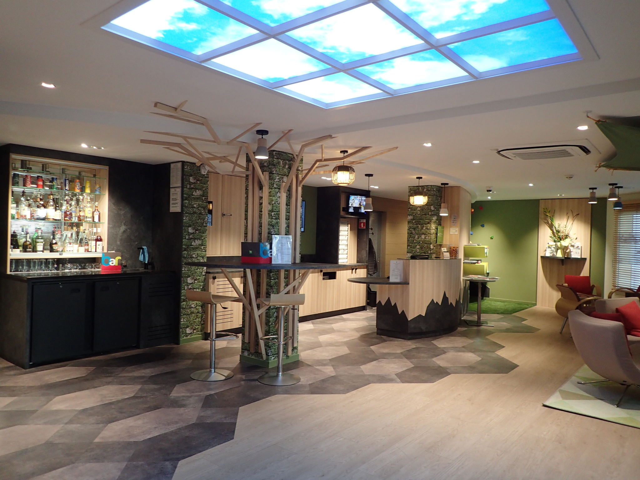 Photo - ibis Styles Annecy Centre Gare