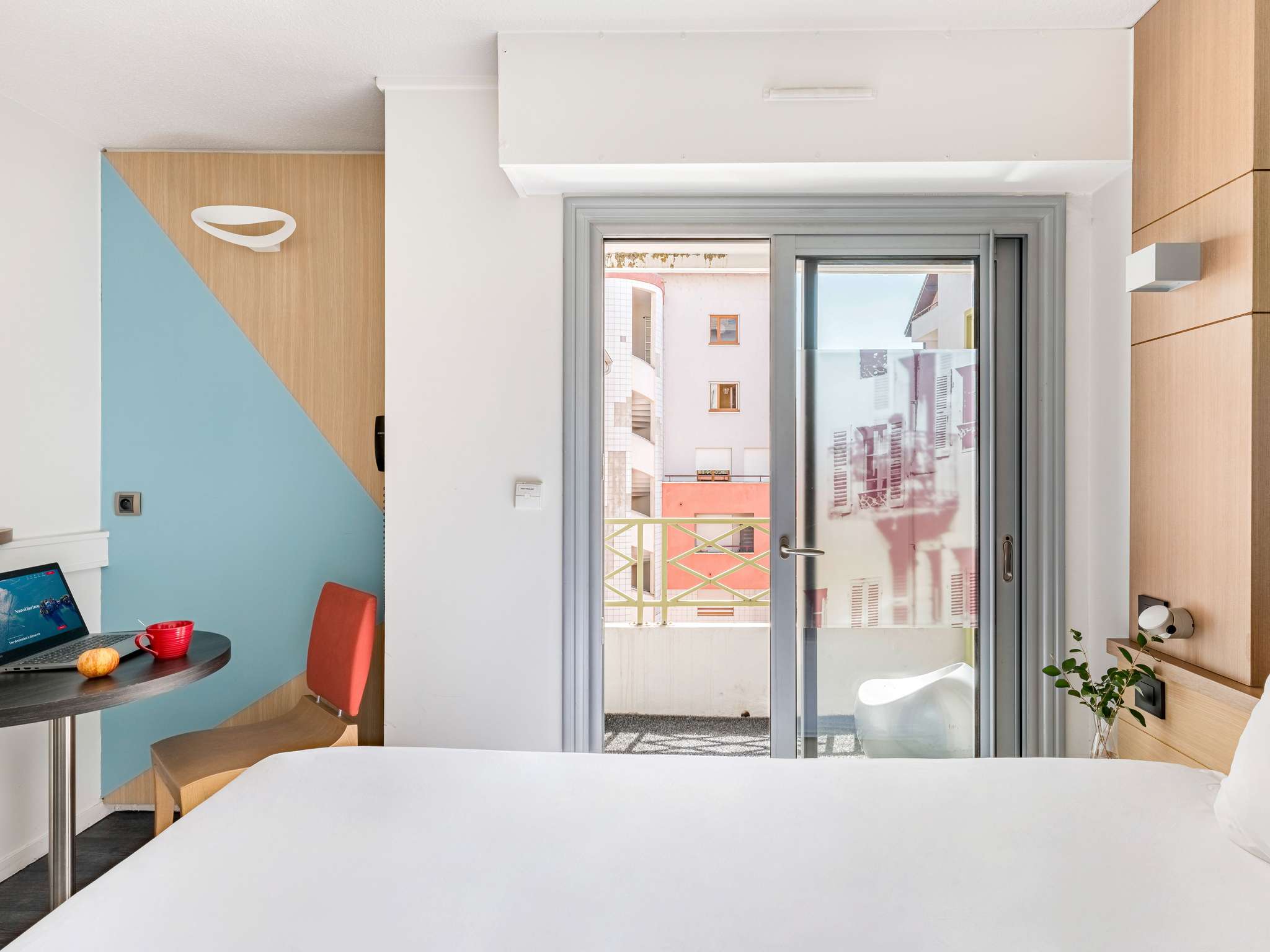 Photo - ibis Styles Annecy Centre Gare