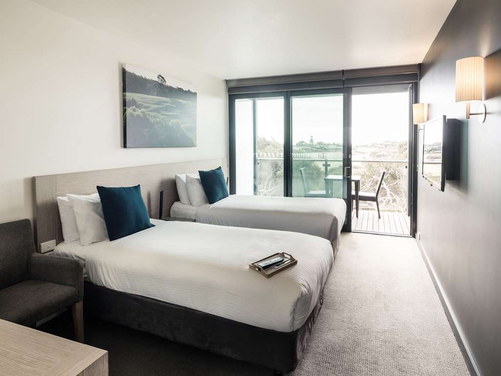 Mercure Portsea - Image 4