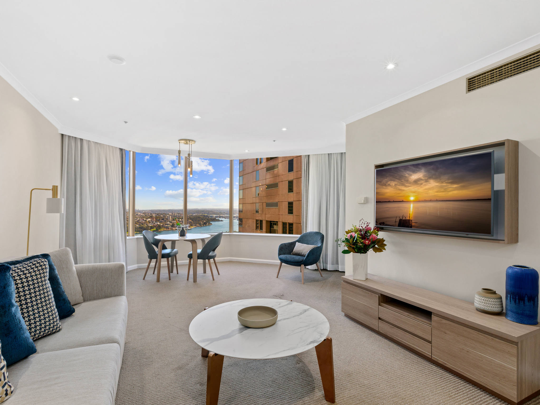 Photo - The Sebel Quay West Suites Sydney