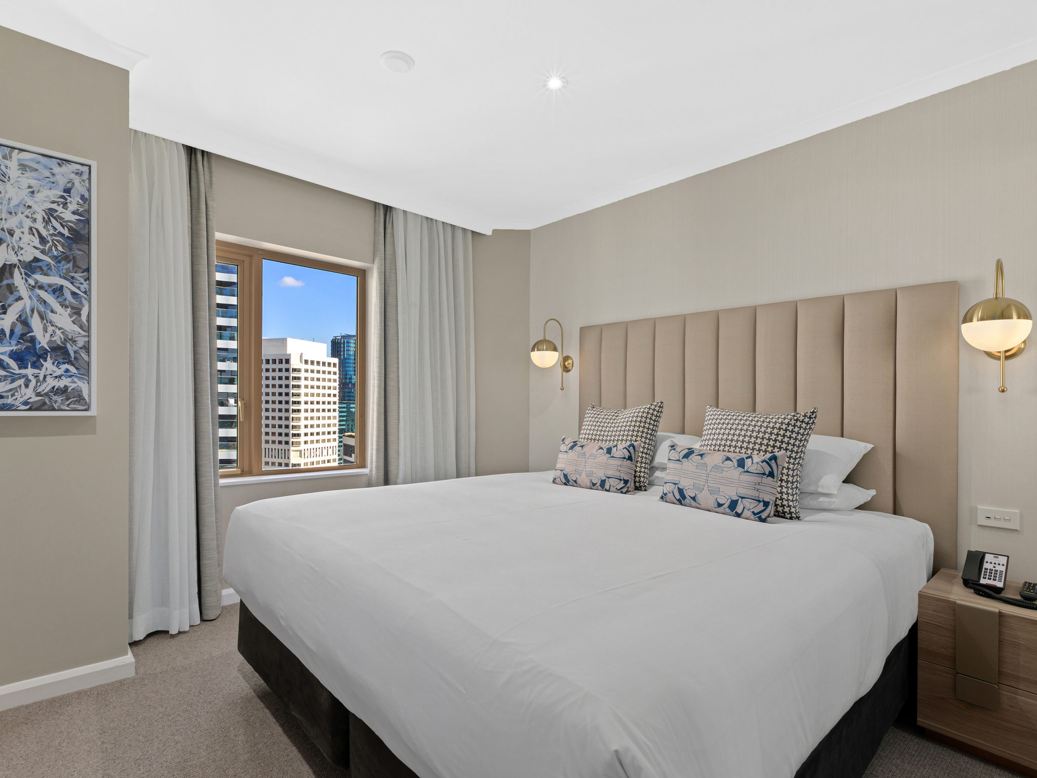 Photo - The Sebel Quay West Suites Sydney