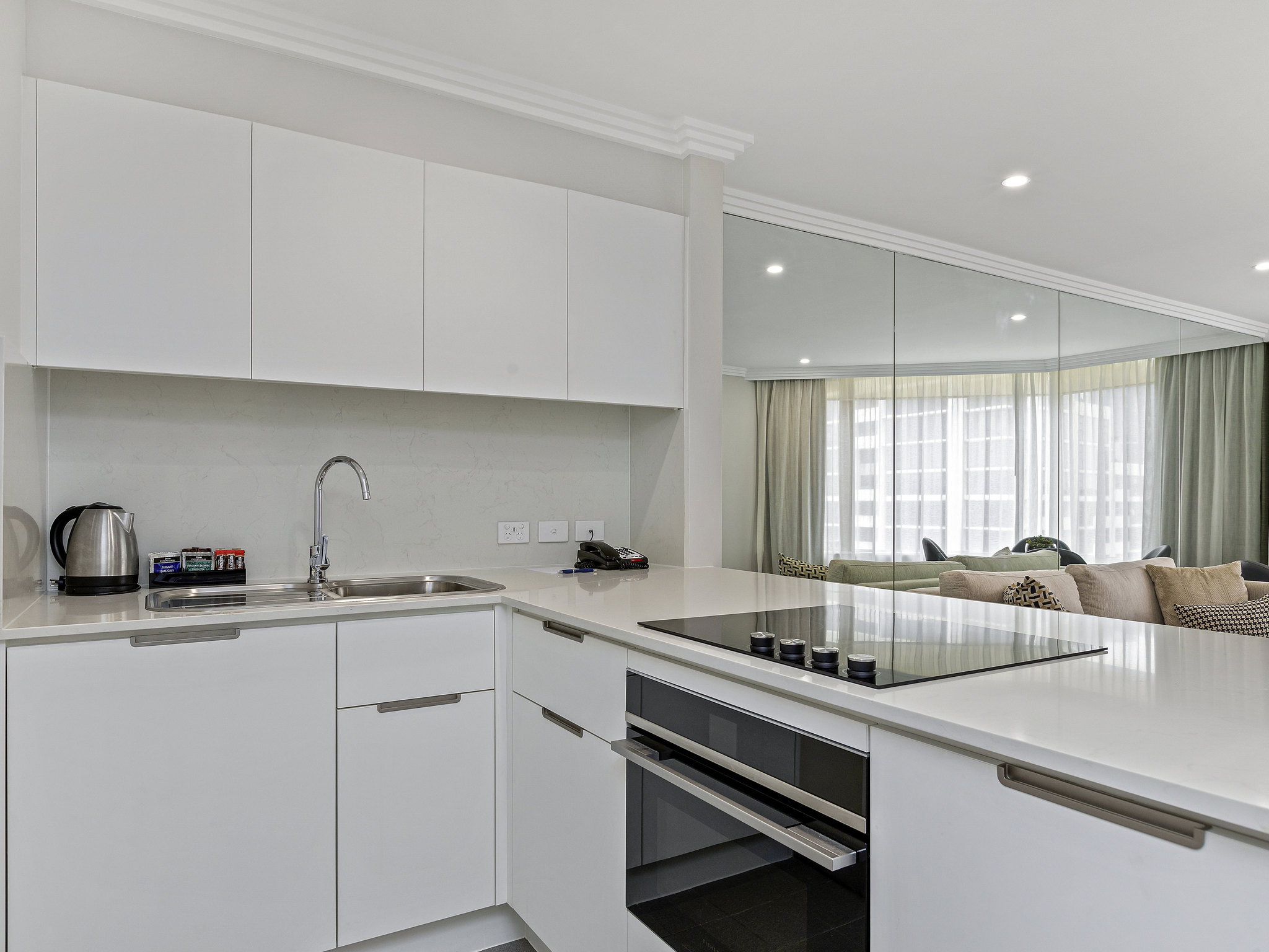 Photo - The Sebel Quay West Suites Sydney