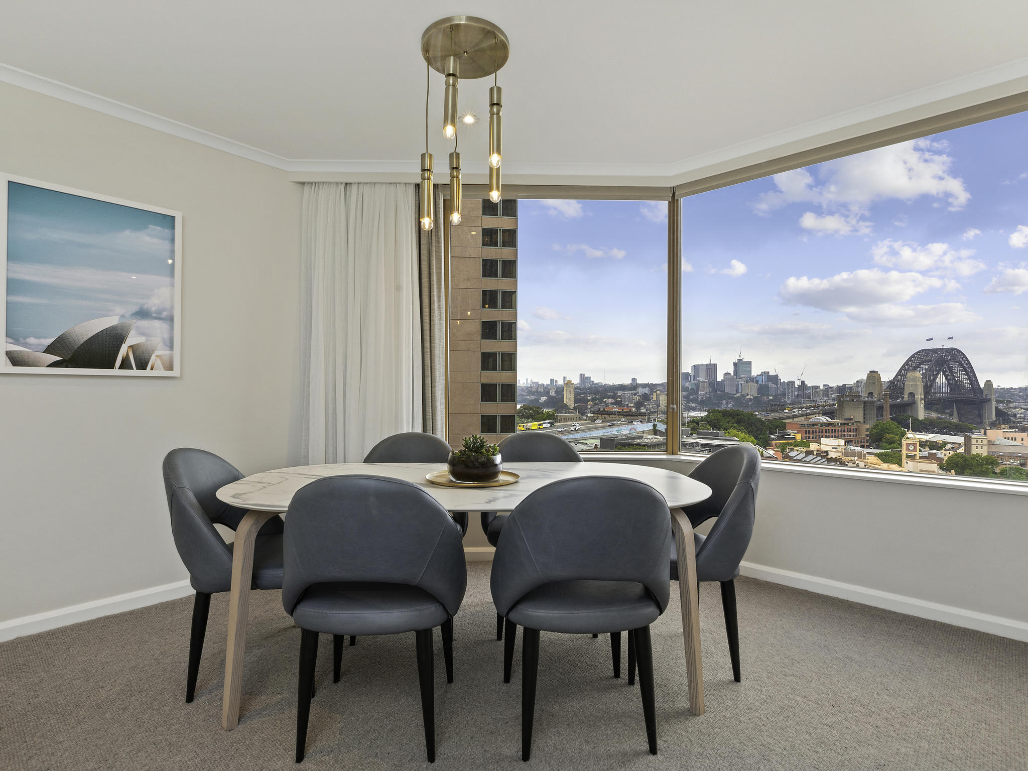 Photo - The Sebel Quay West Suites Sydney