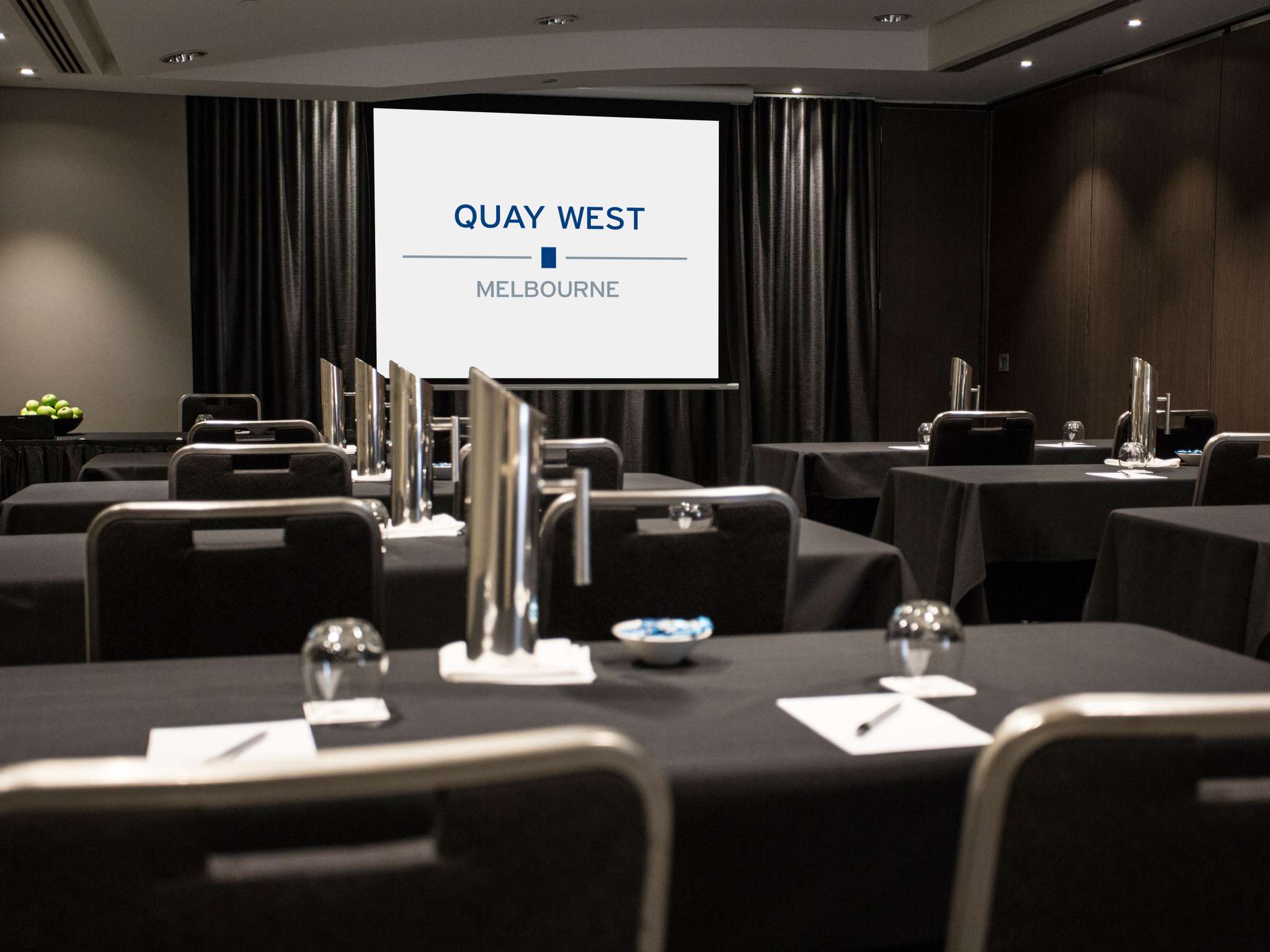 Photo - Quay West Suites Melbourne